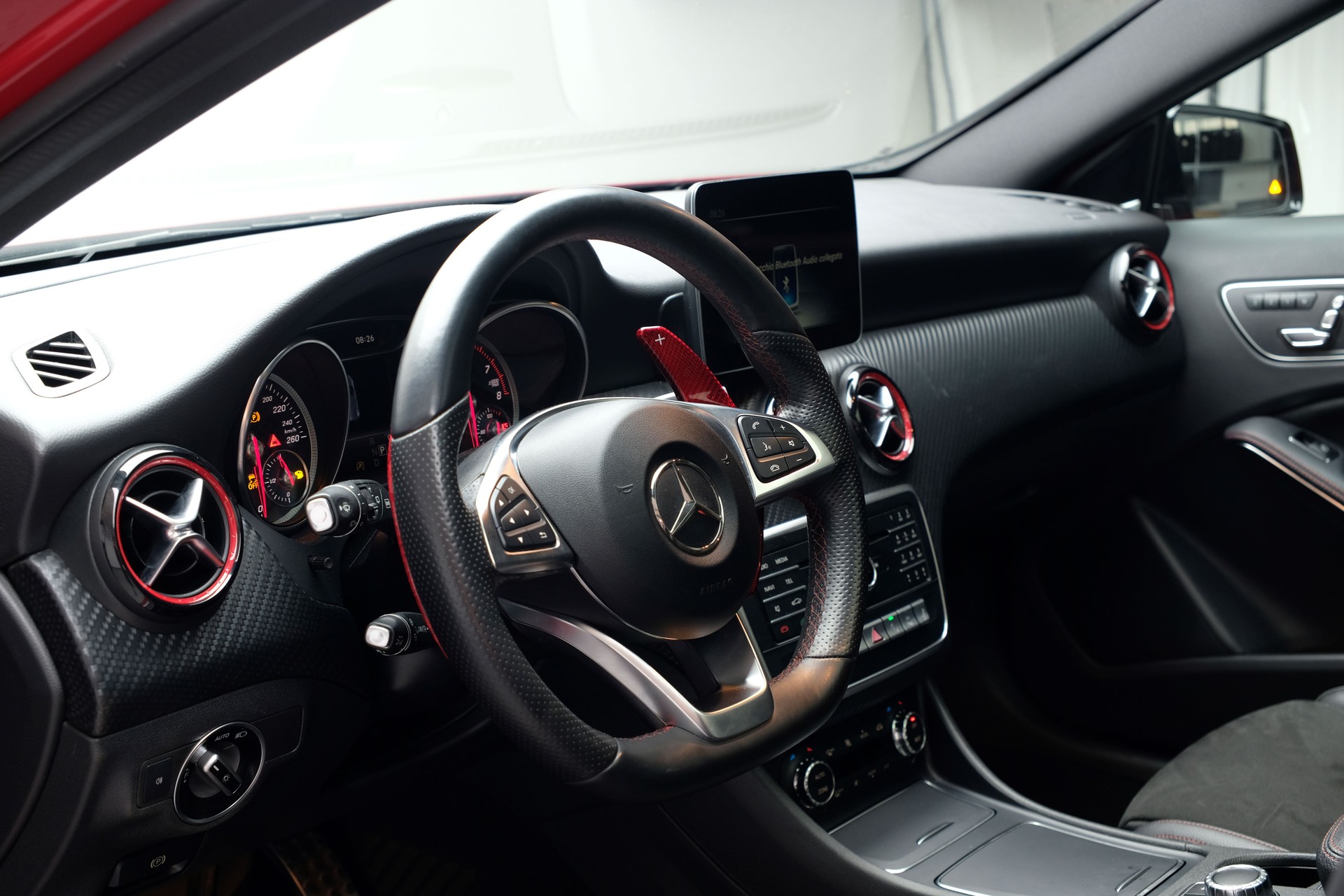 MERCEDES-BENZ A 250 Sport 4Matic 7G-DCT-image-11
