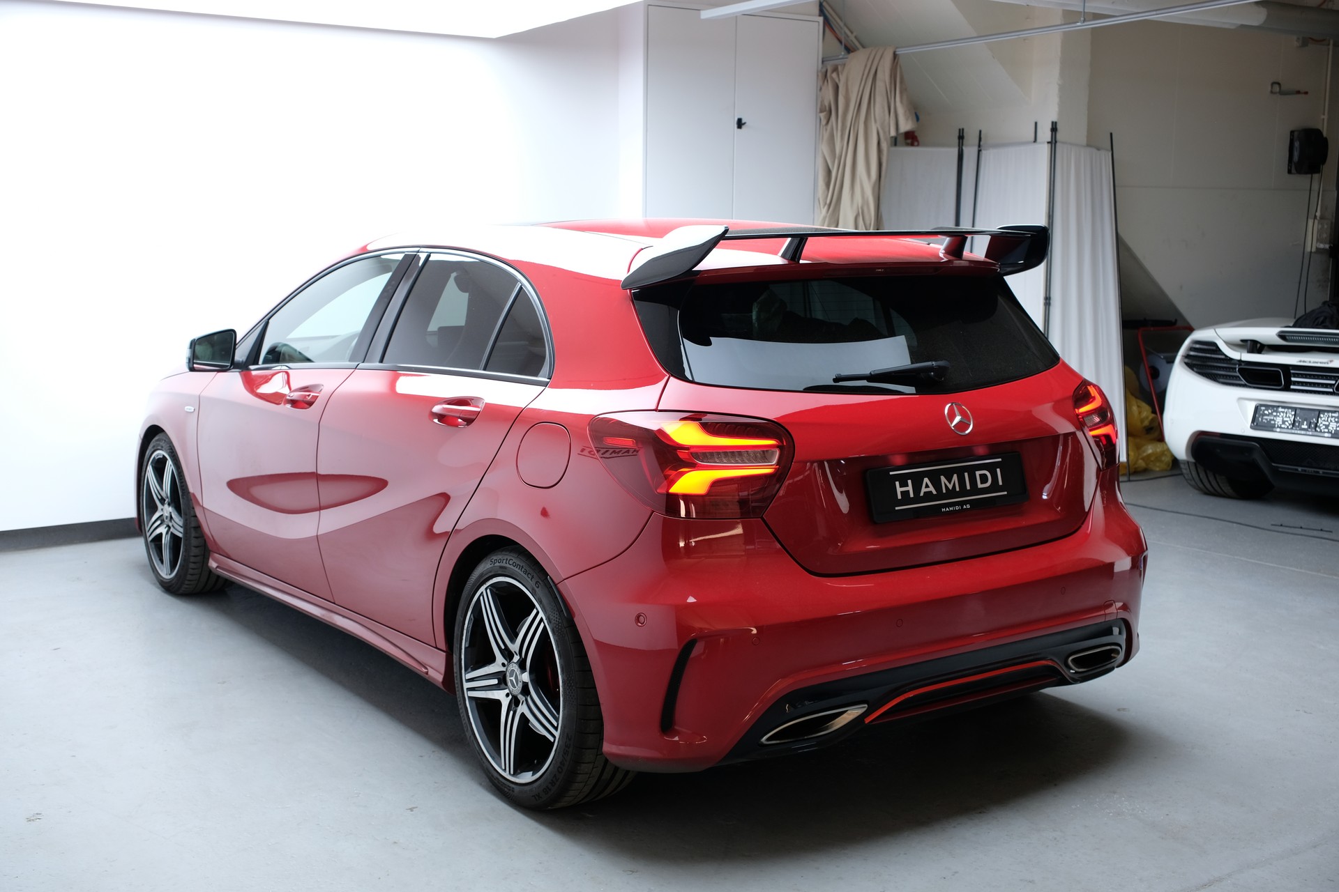 MERCEDES-BENZ A 250 Sport 4Matic 7G-DCT-image-4