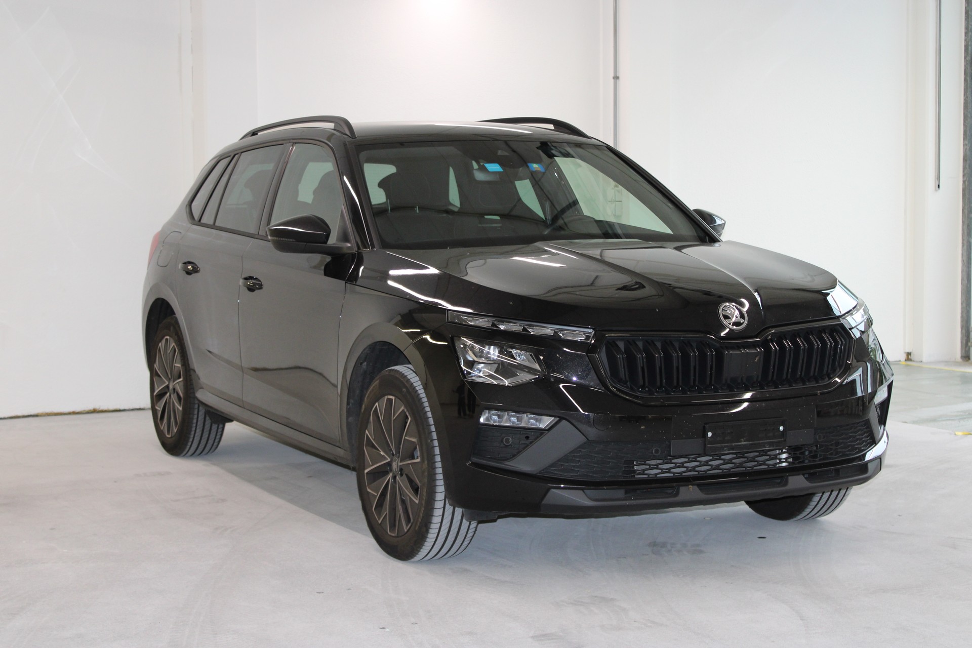 SKODA Kamiq 1.5 TSI Dynamic DSG-showroom-element-2