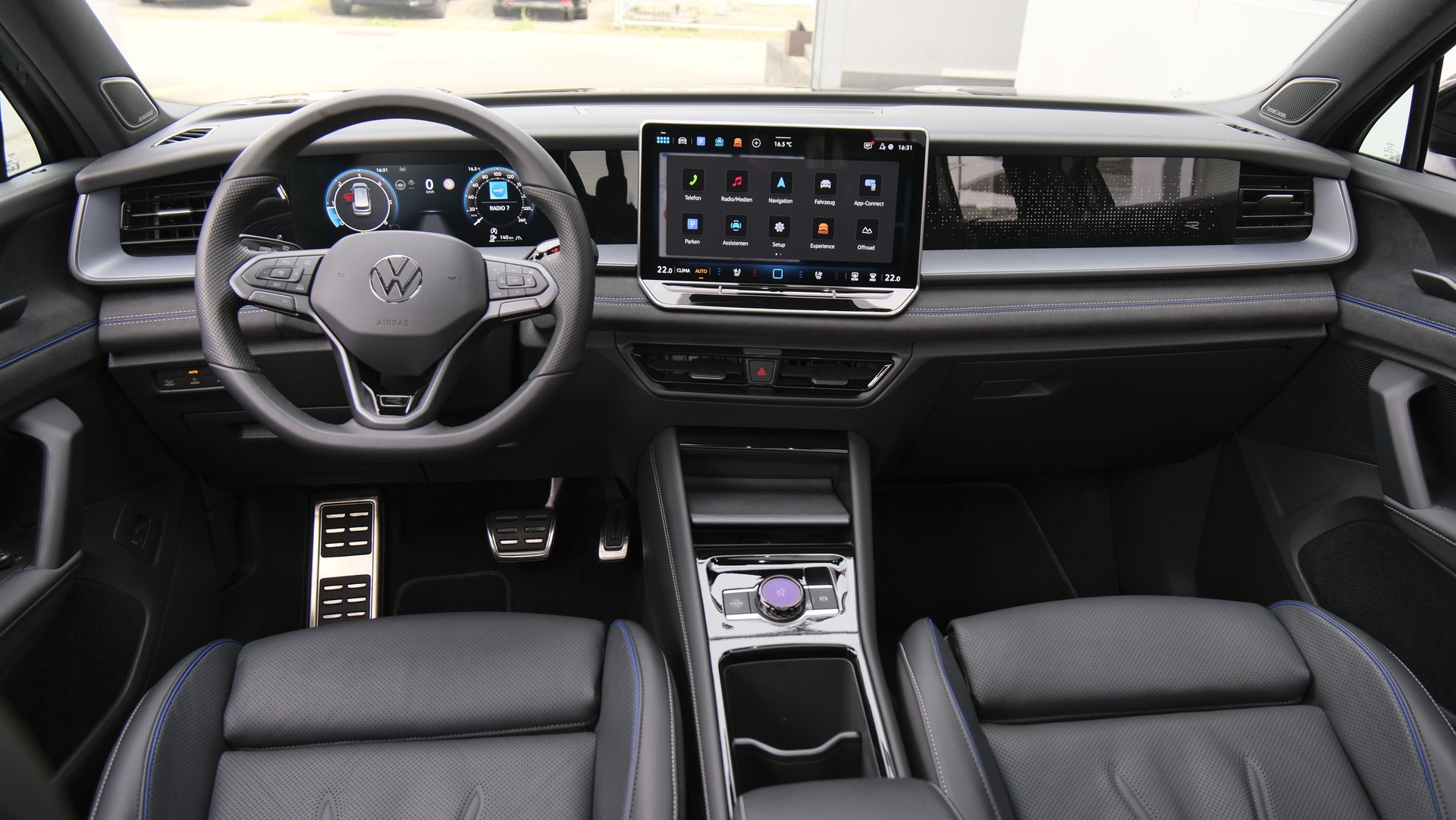 VW Tayron 2.0 TDI SCR R-Line United 4Motion DSG-image-7
