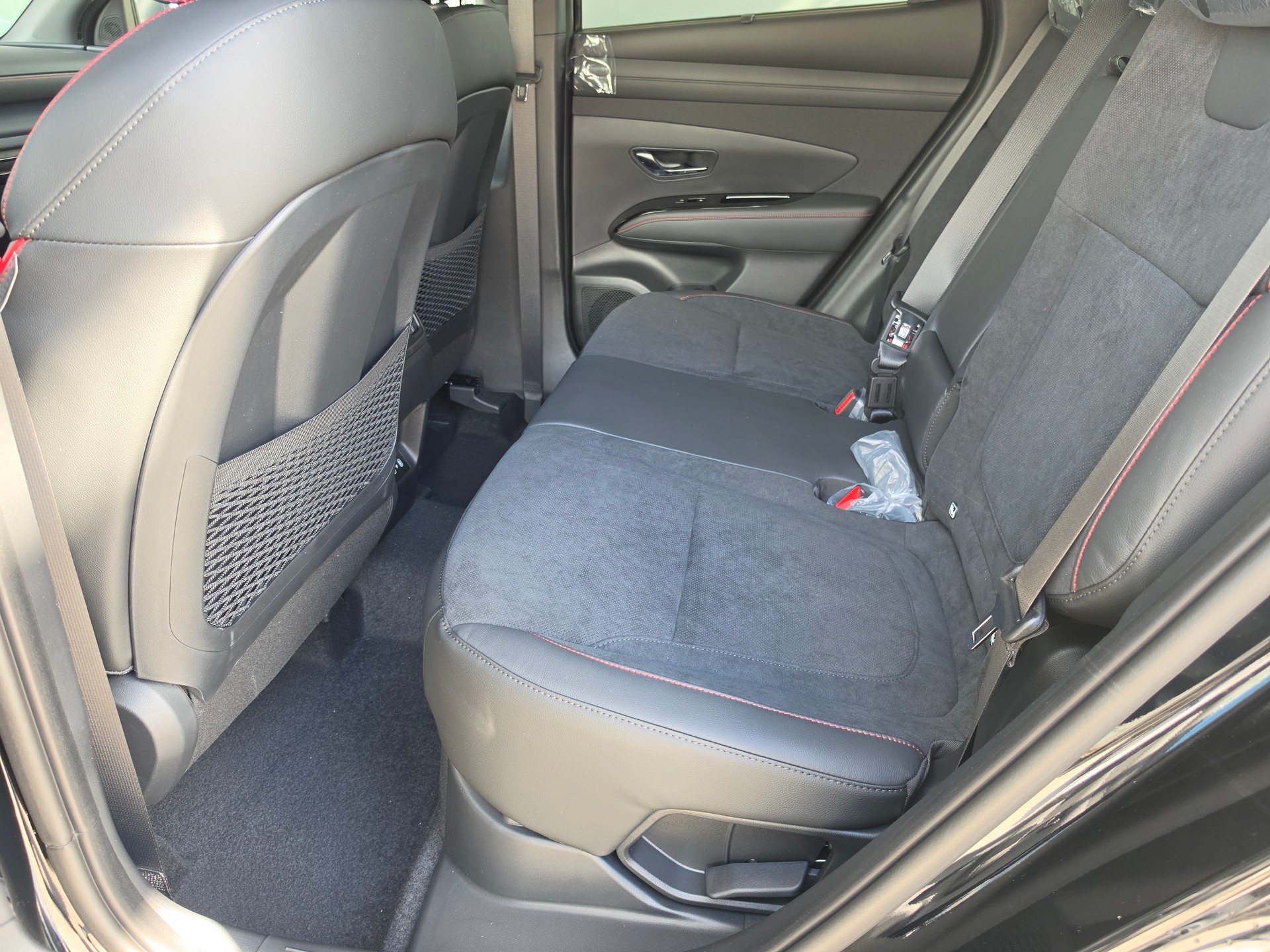 HYUNDAI Tucson 1.6 HEV N-Line 4WD-image-8