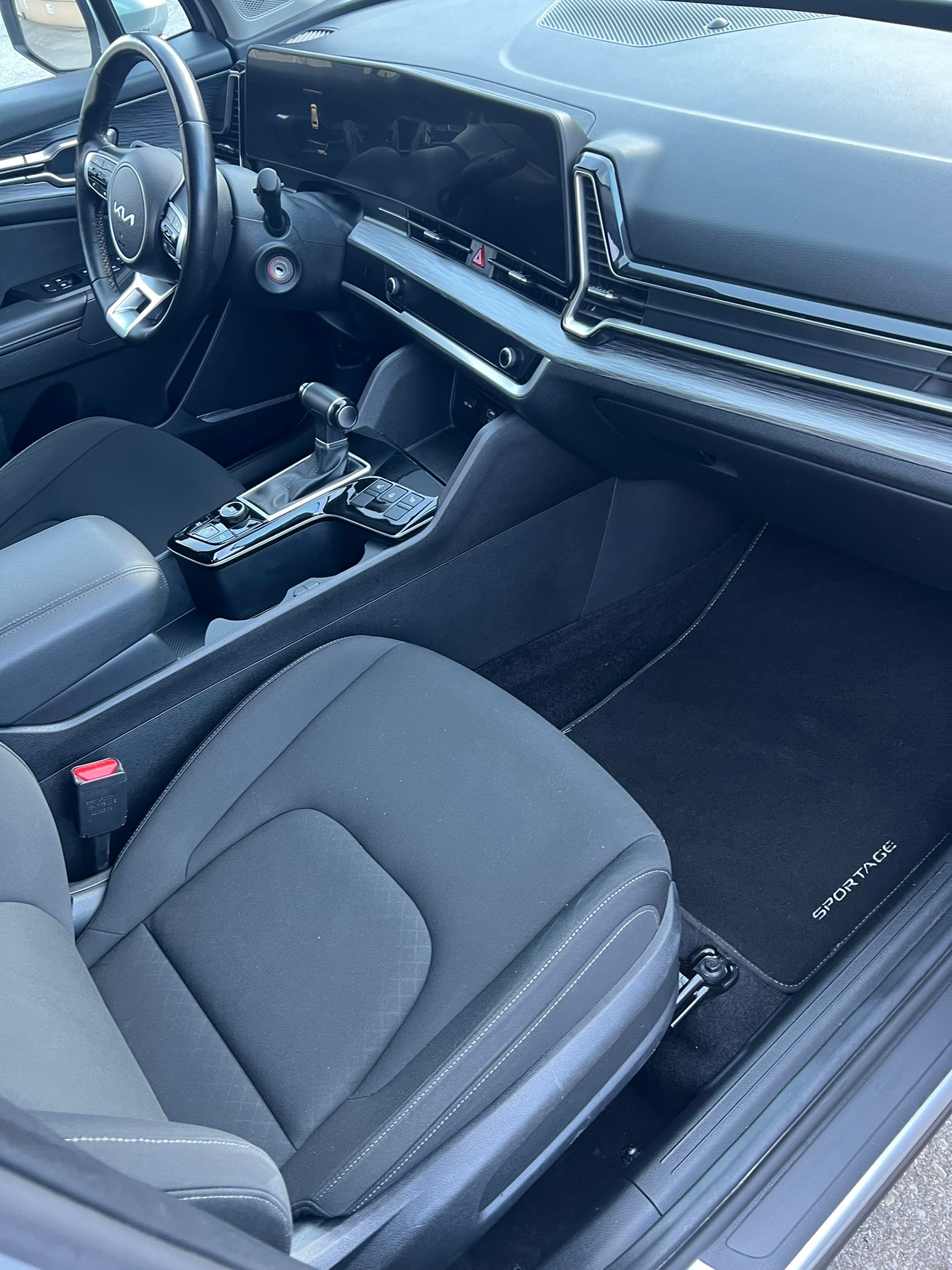 KIA SPORTAGE-image-8