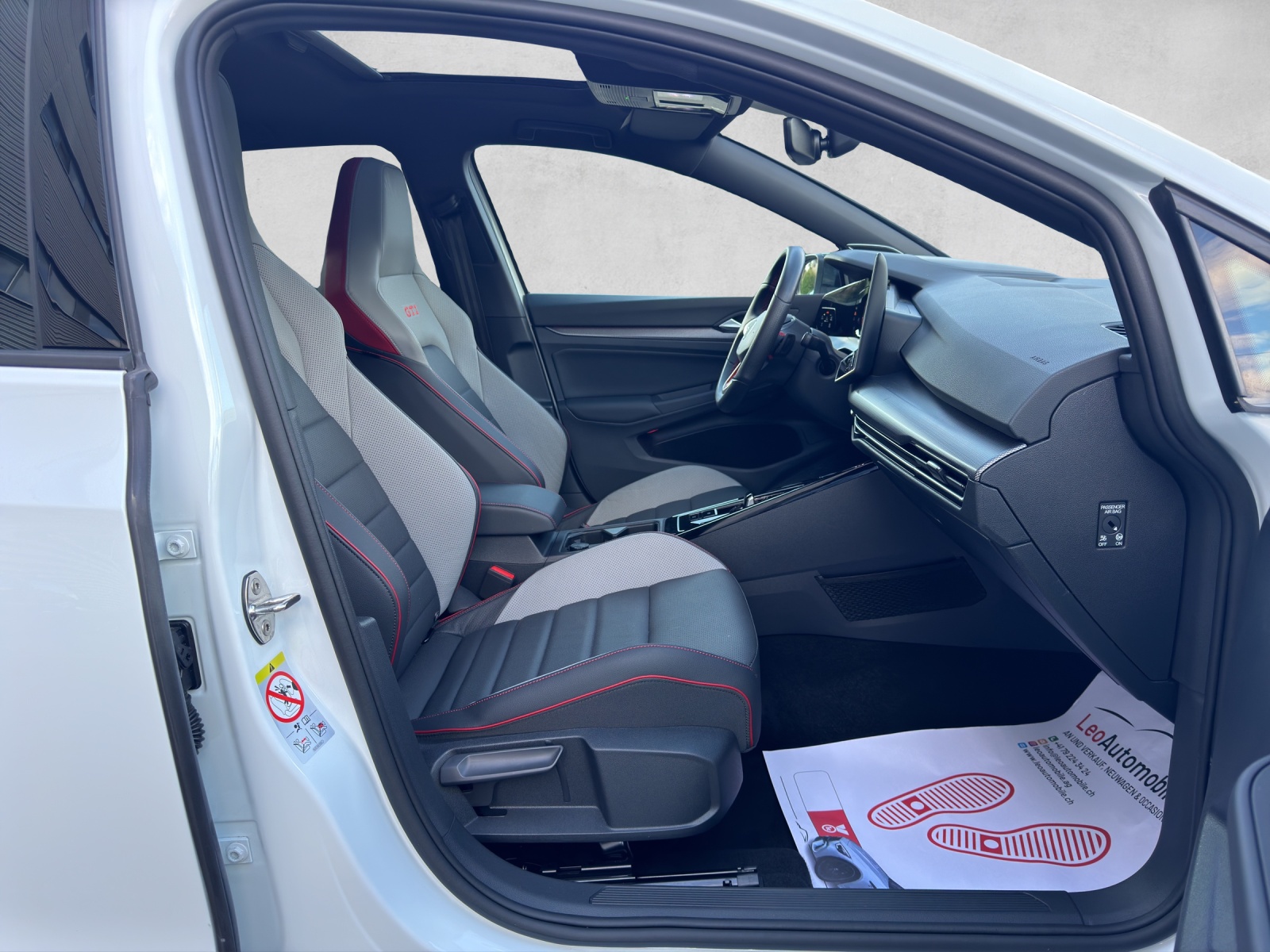 VW Golf 2.0 TSI GTI DSG-image-14