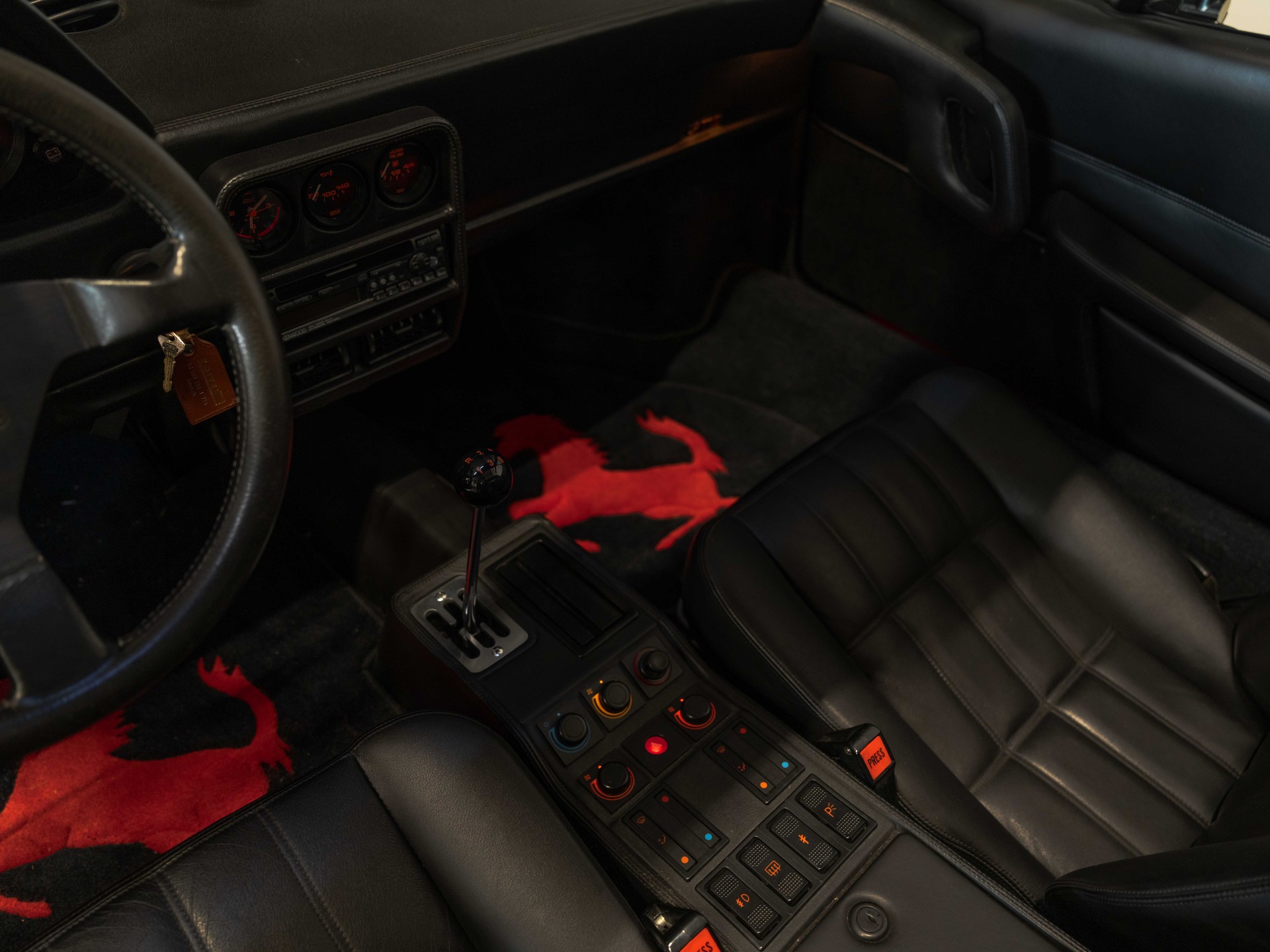 FERRARI 328 GTS-image-28