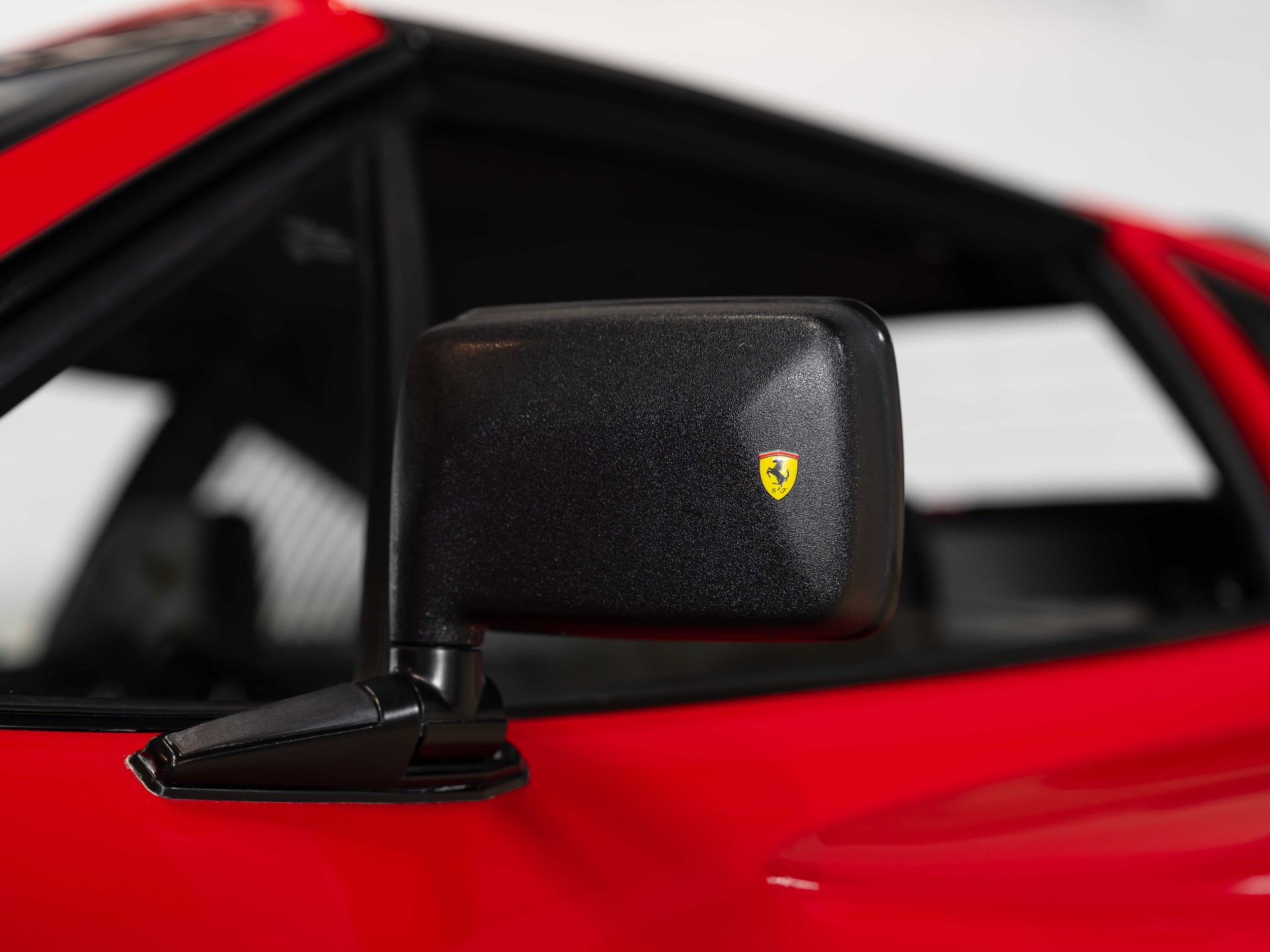 FERRARI 328 GTS-image-17
