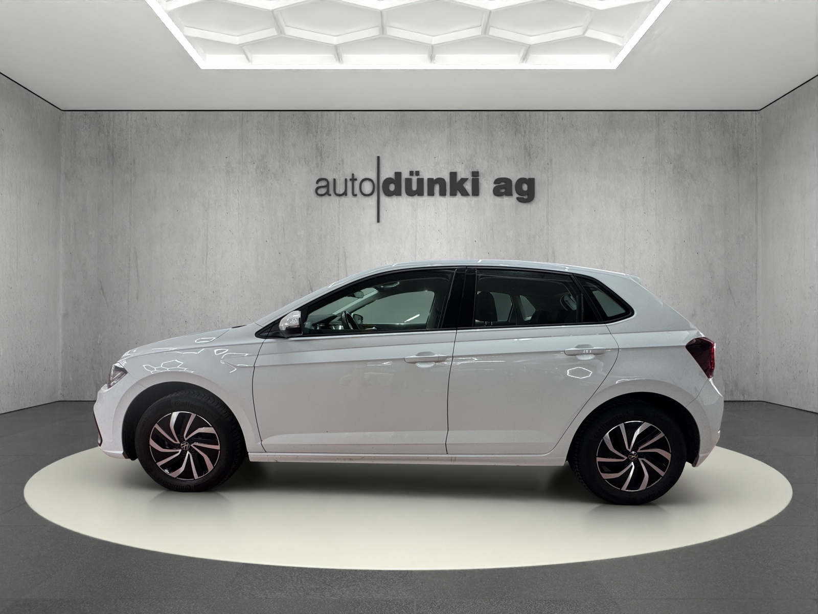 VW Polo 1.0 TSI Life DSG-showroom-element-1