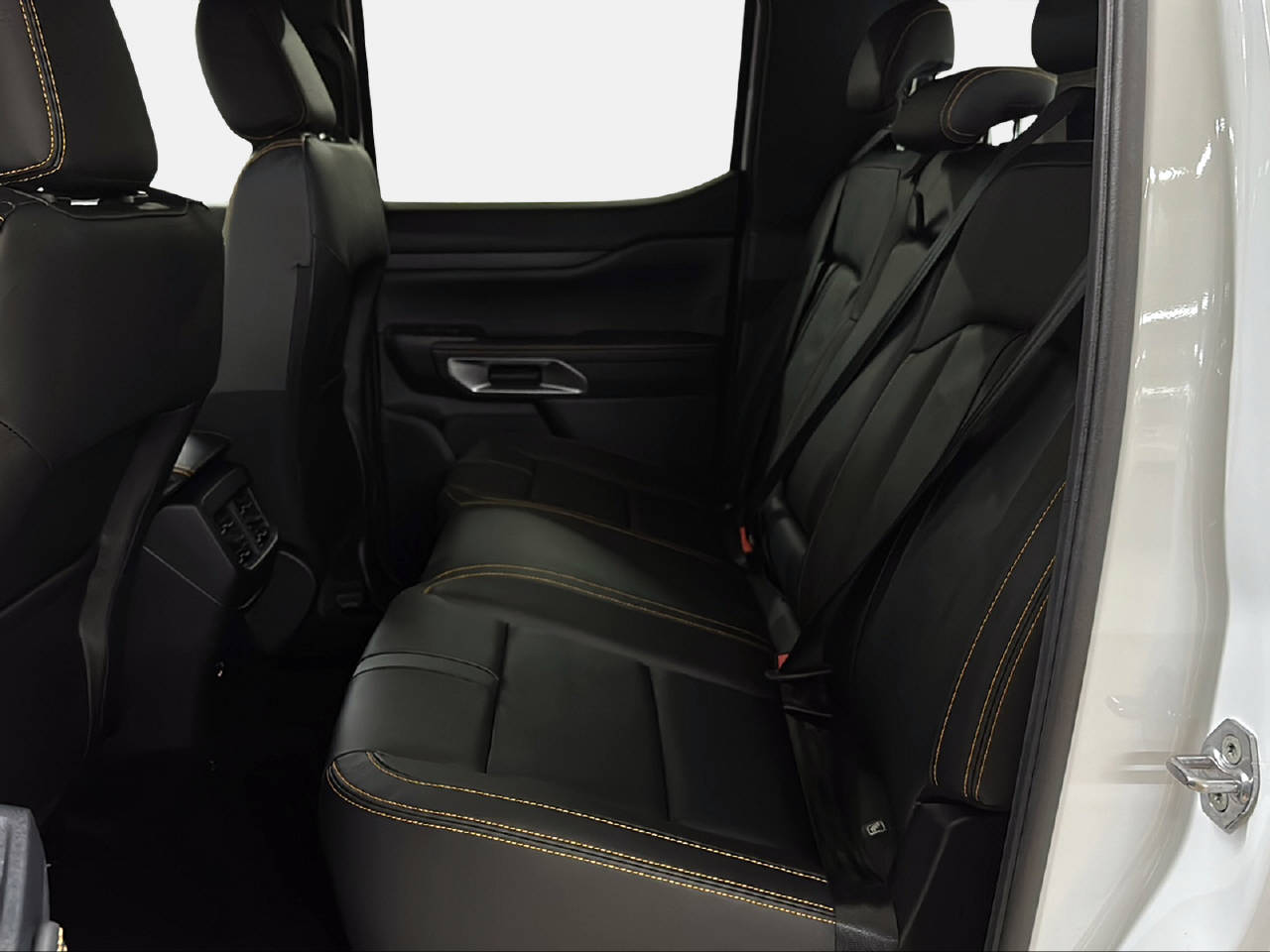 FORD Ranger DKab.Pick-up 2.3 EcoBoost 4x4 Wildtrak PHEV-image-10