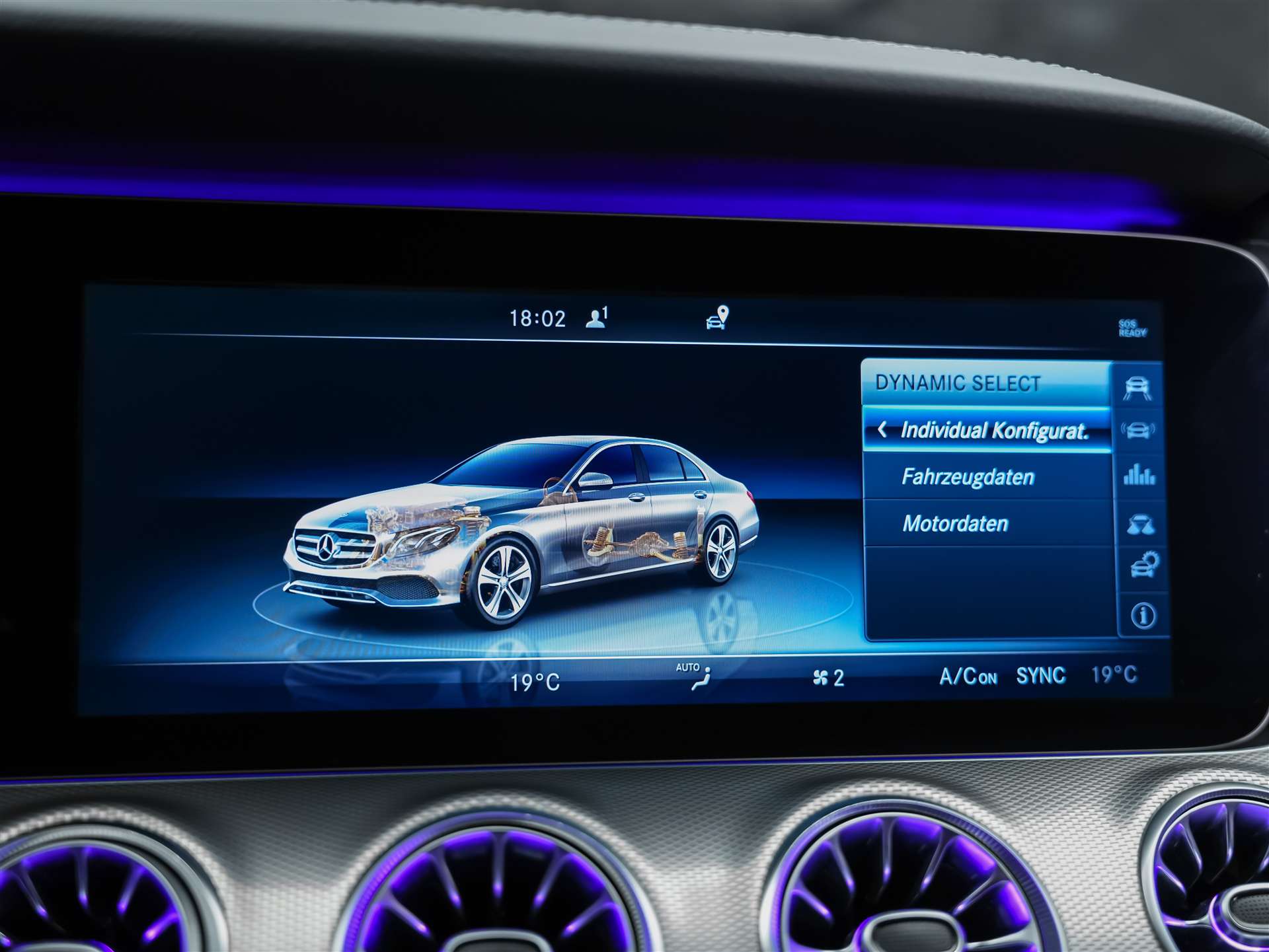 MERCEDES-BENZ E 220 d AMG Line 9G-Tronic *CH-Auto*360° Kamera*Head Up*Burmester*-image-32