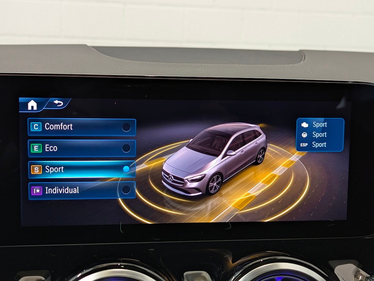 MERCEDES-BENZ B 250 AMG Line 4Matic 8G-DCT*FACELIFT AMG-SPORTPAKET NIGHT-PACK PANO MULTIBEAM CAM KEYLESS NAVI UVM*-image-19