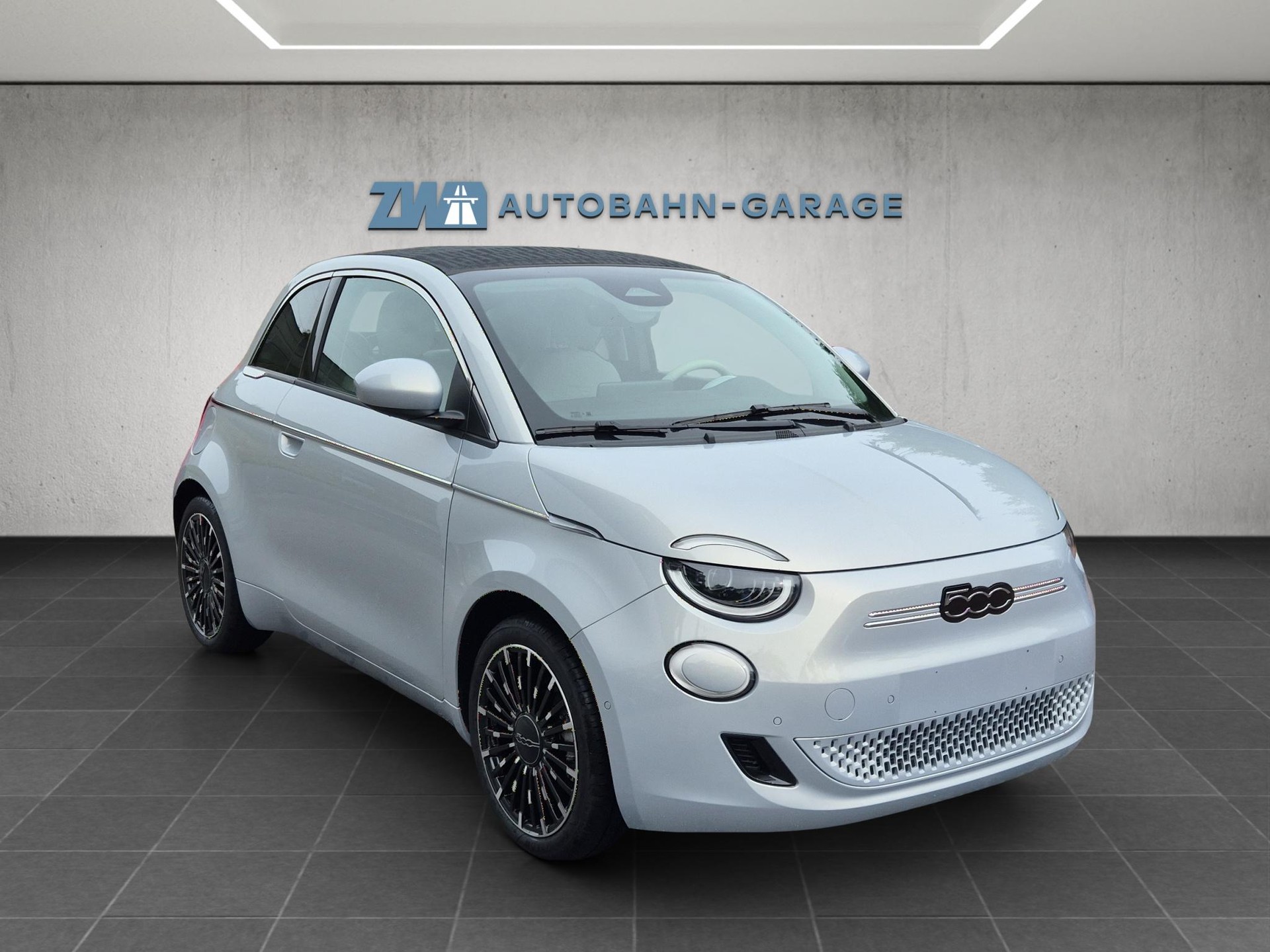 FIAT 500 Cabrio La Prima-image-6