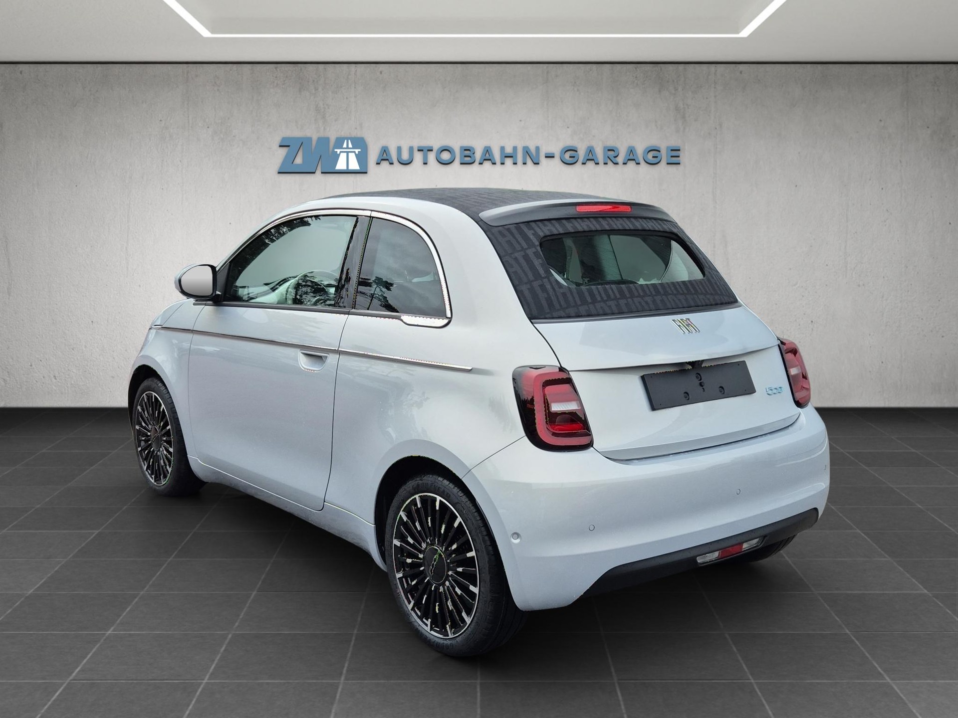 FIAT 500 Cabrio La Prima-image-2