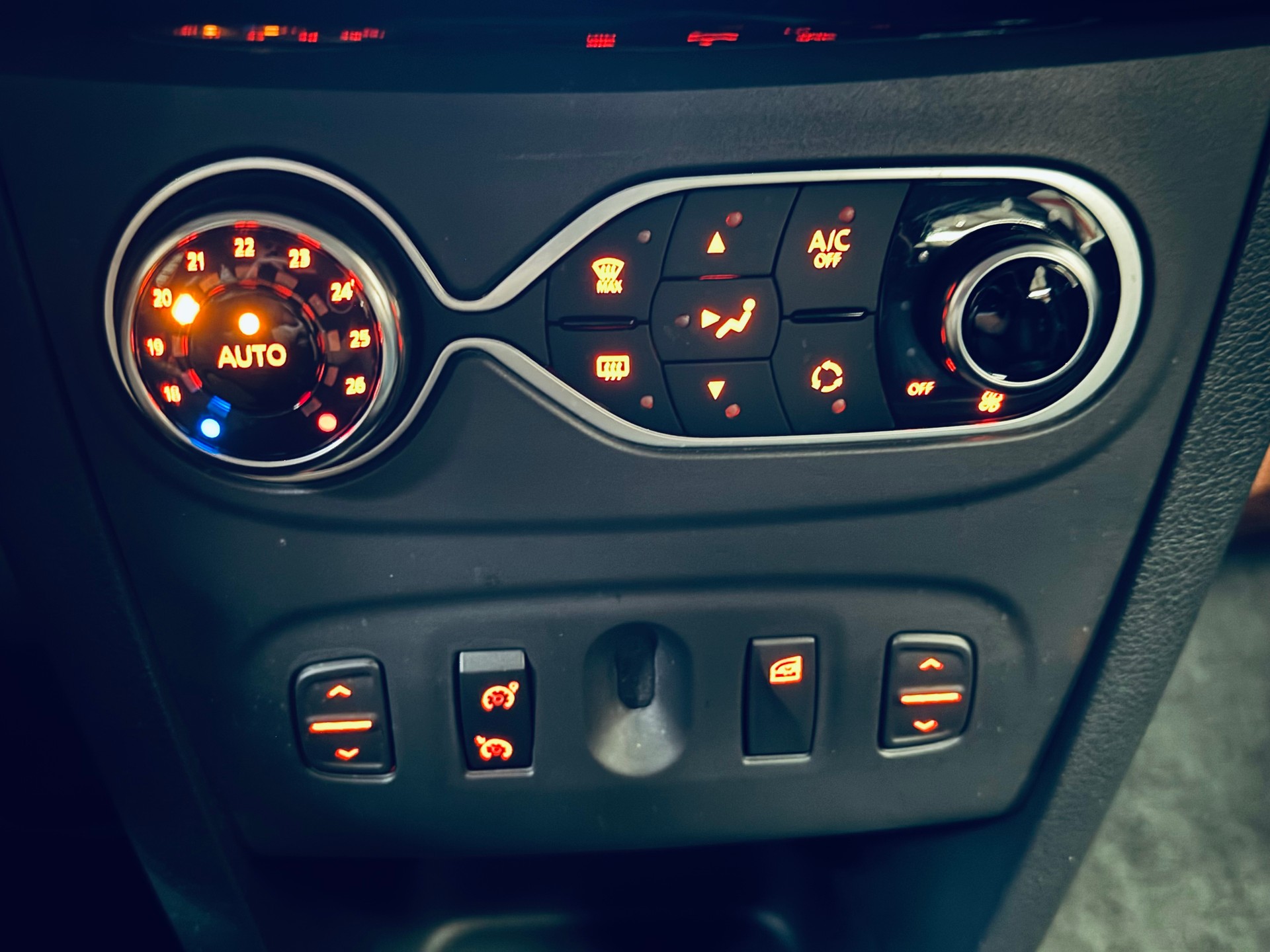DACIA Sandero Tce 90 Stepway Unlimited-image-22