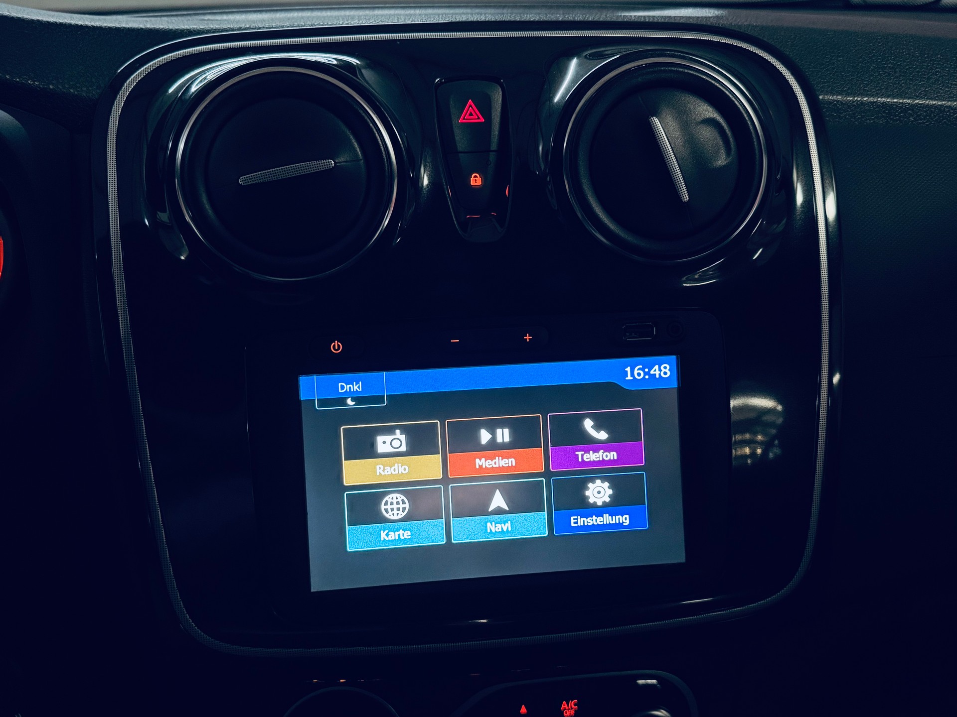 DACIA Sandero Tce 90 Stepway Unlimited-image-19