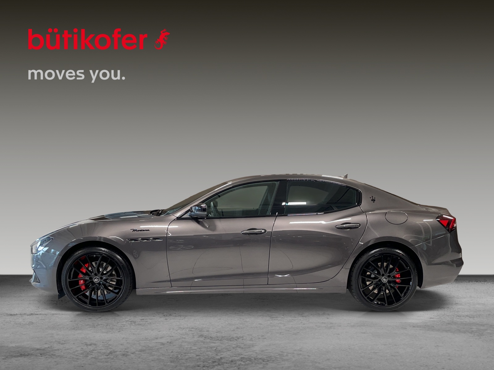 MASERATI Ghibli 3.0 V6 Modena-showroom-element-2