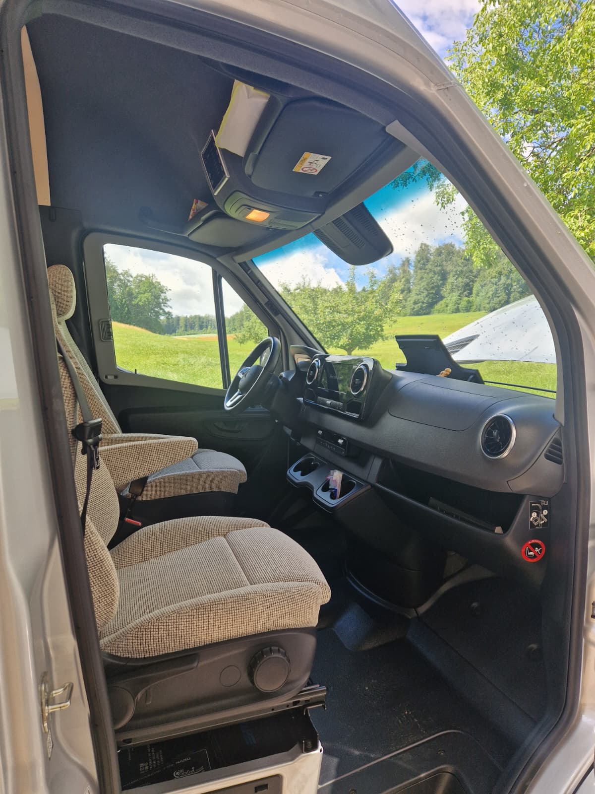 HYMER Mercedes Grand Canyon S-image-9