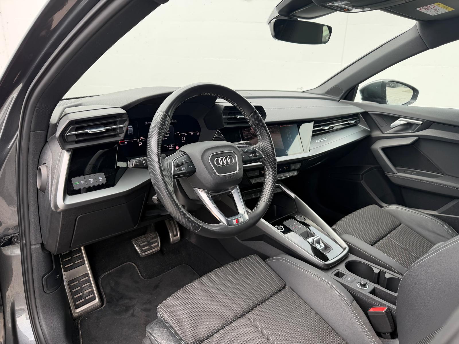 AUDI A3 Sportback 35 TFSI S line Attraction S-tronic-image-6