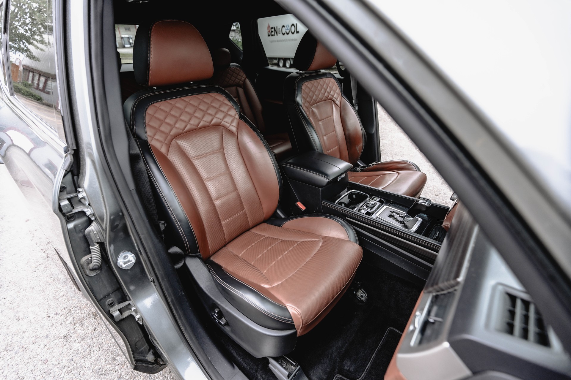 KGM-SsangYong Rexton RX220 e-XDi Crystal 4WD * AB MFK * TOP AUSSATTTUNG * IDEAL FÜR EXPORT *-image-15