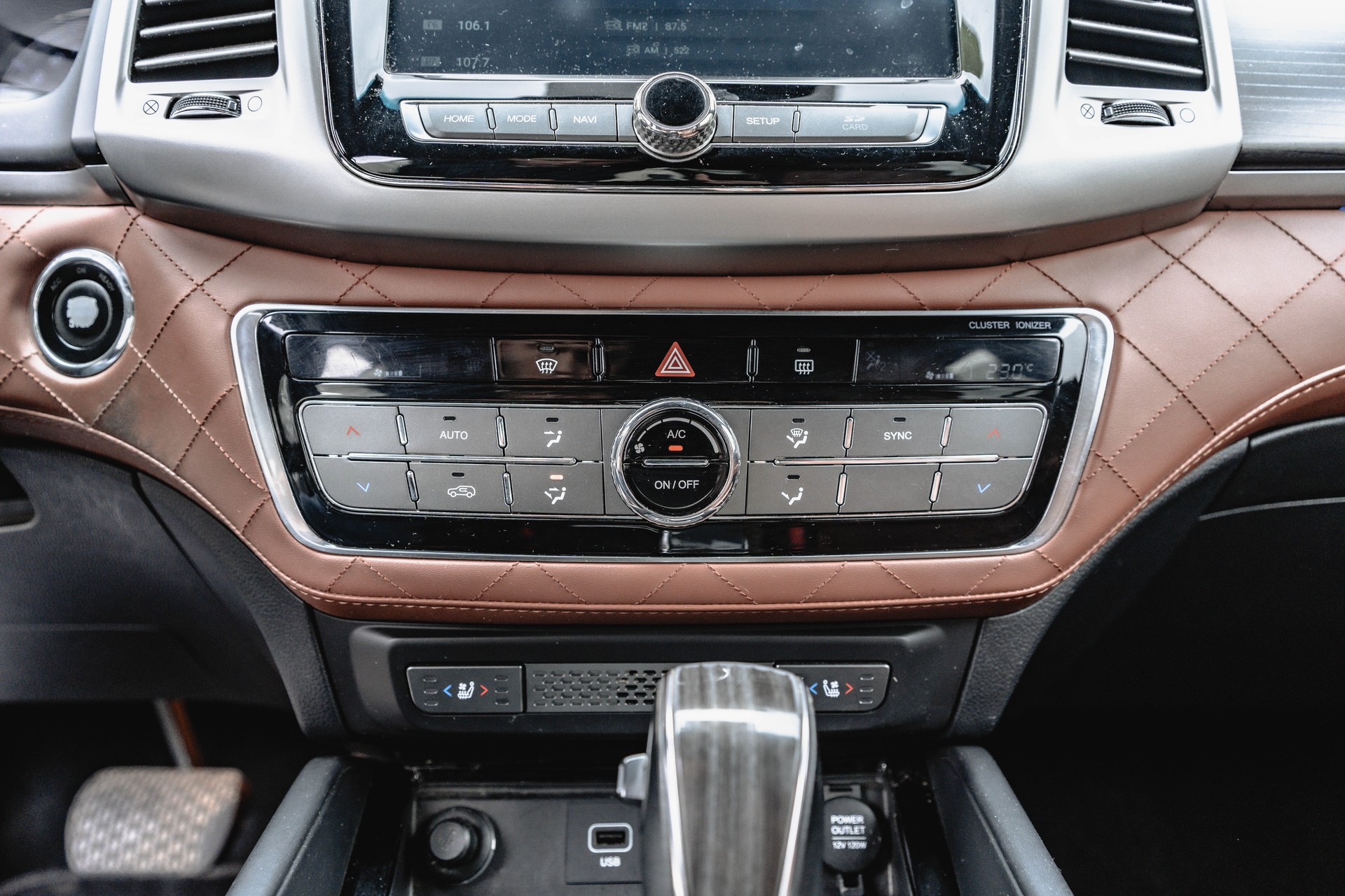 KGM-SsangYong Rexton RX220 e-XDi Crystal 4WD * AB MFK * TOP AUSSATTTUNG * IDEAL FÜR EXPORT *-image-18