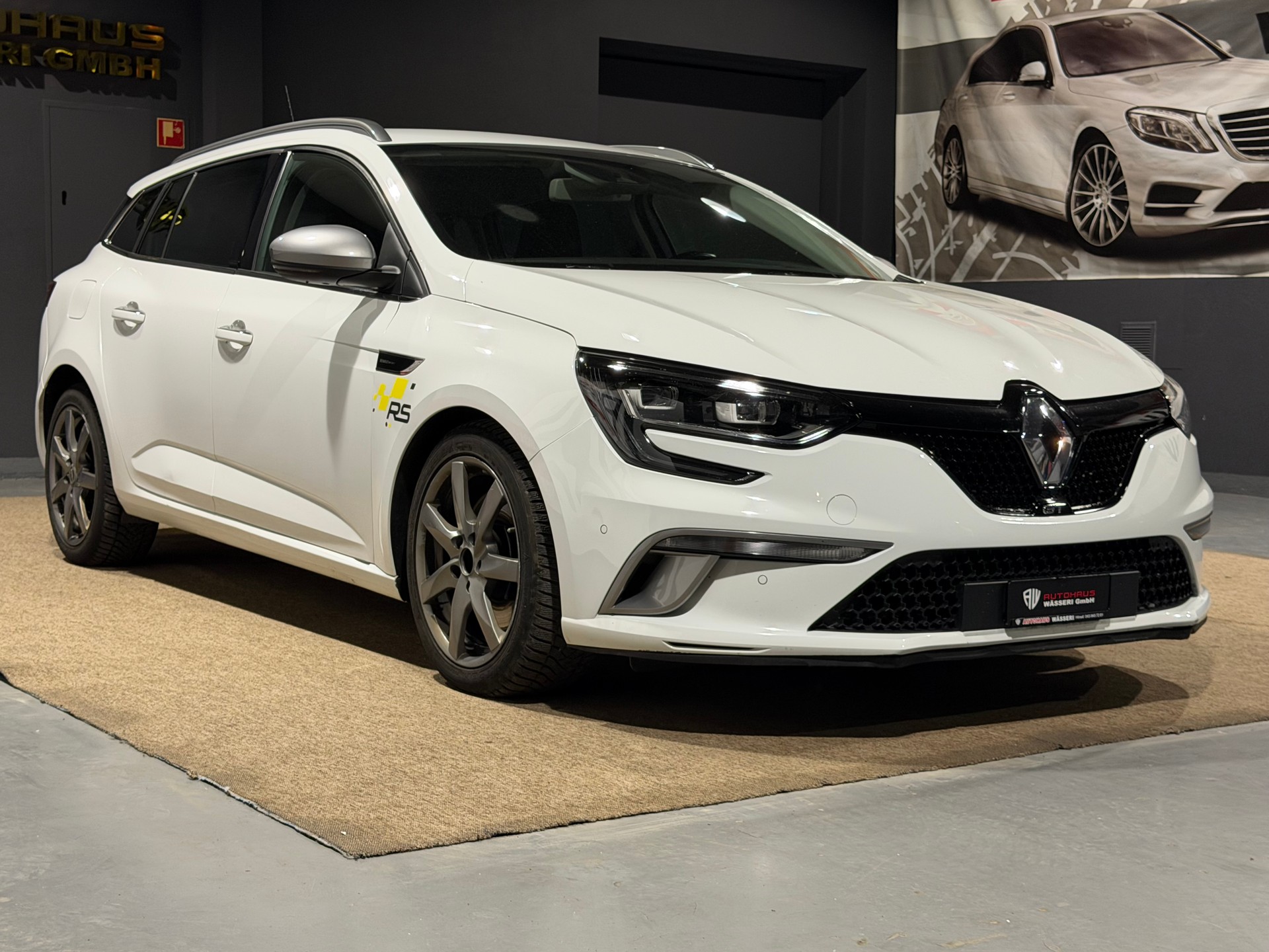 RENAULT Mégane Grandtour 1.6 16V Turbo GT EDC