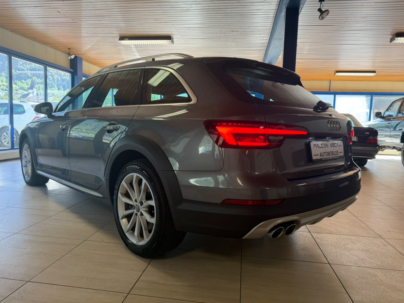 AUDI A4 allroad 3.0 TDI quattro tiptronic-image-6