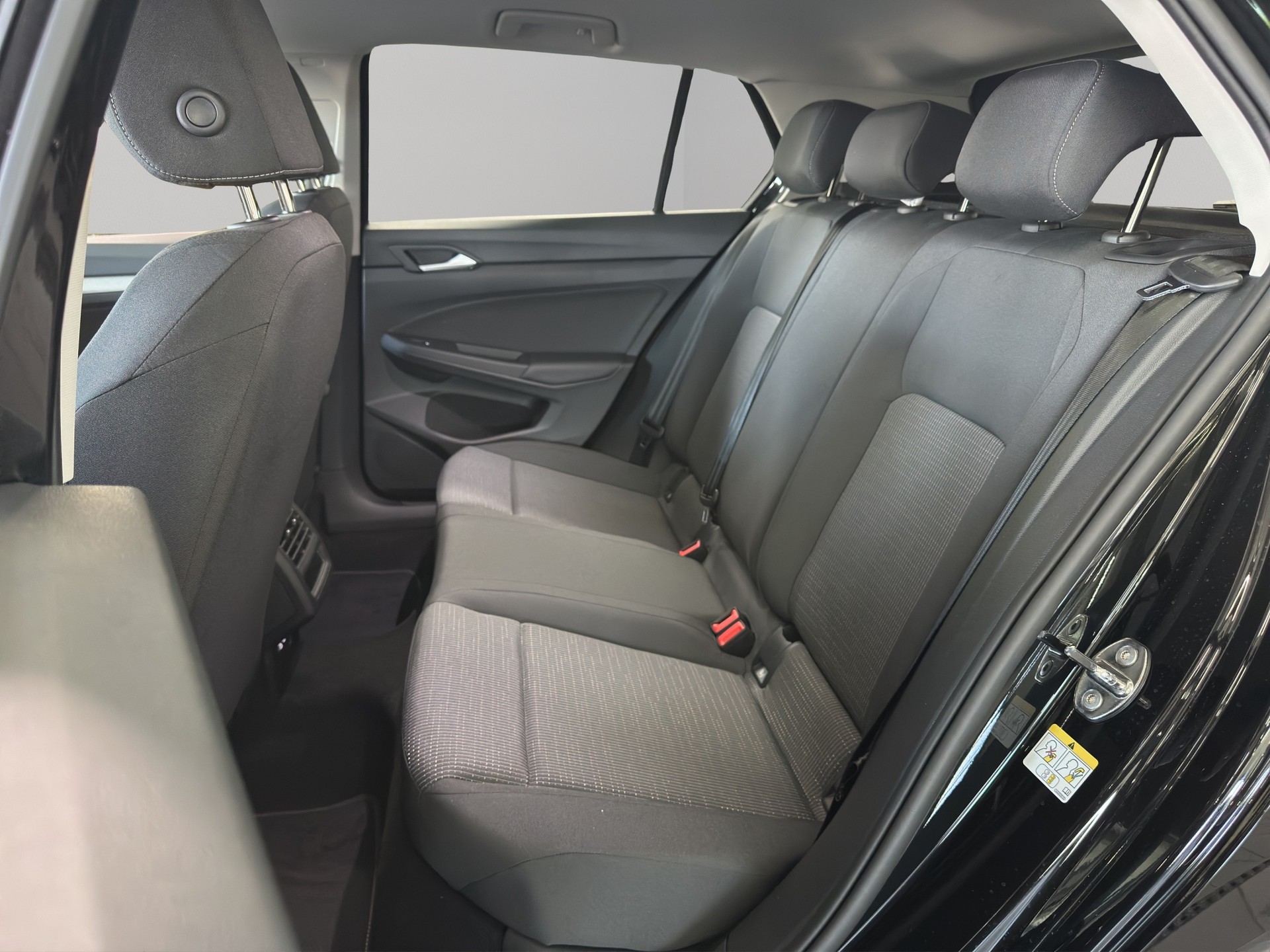 VW Golf 1.5 e TSI mHEV Value DSG-image-10