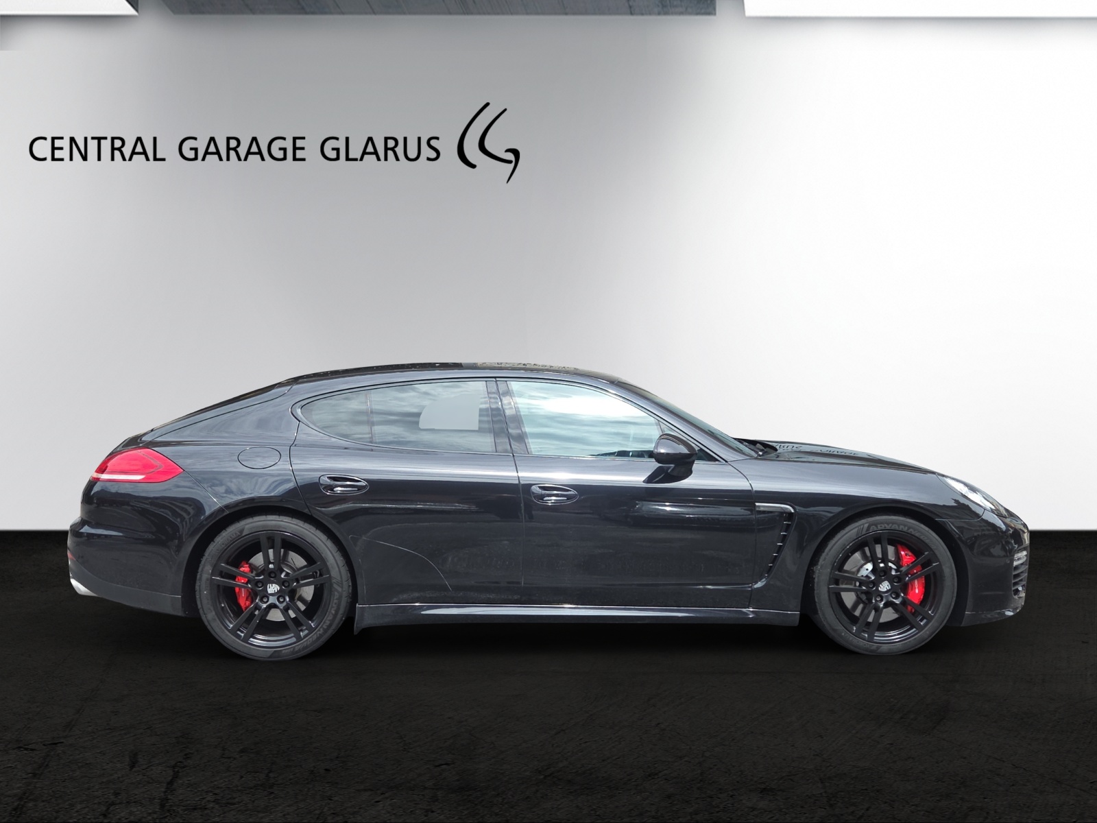 PORSCHE Panamera Turbo 4.8 PDK-image-4