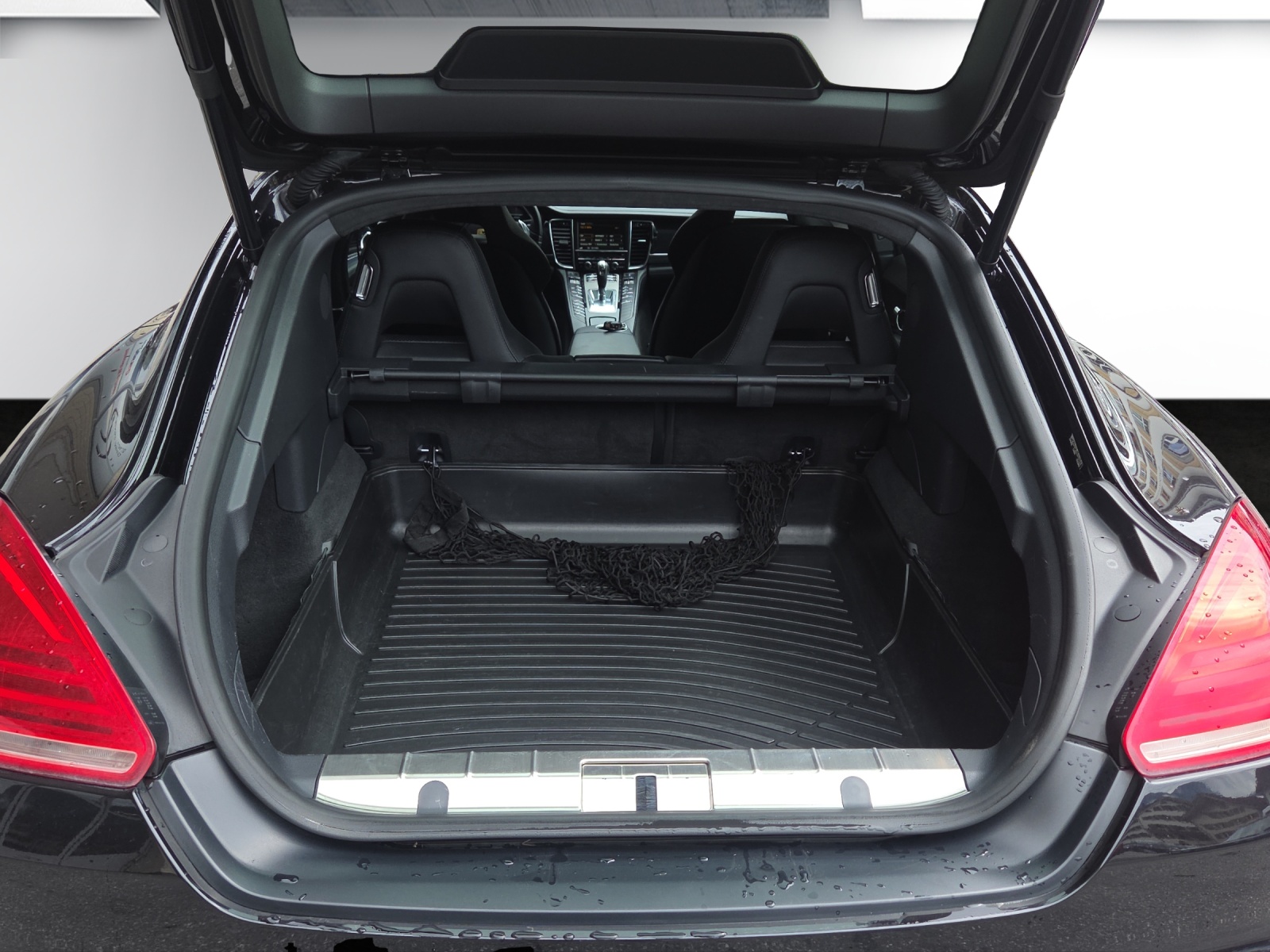 PORSCHE Panamera Turbo 4.8 PDK-image-18
