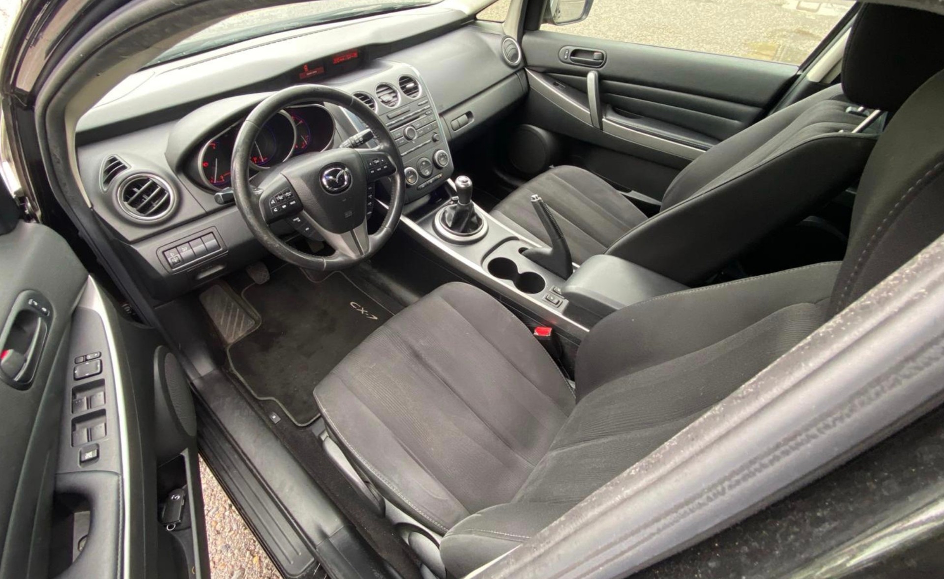 MAZDA CX-7 2.2 16V CD Confort-image-10