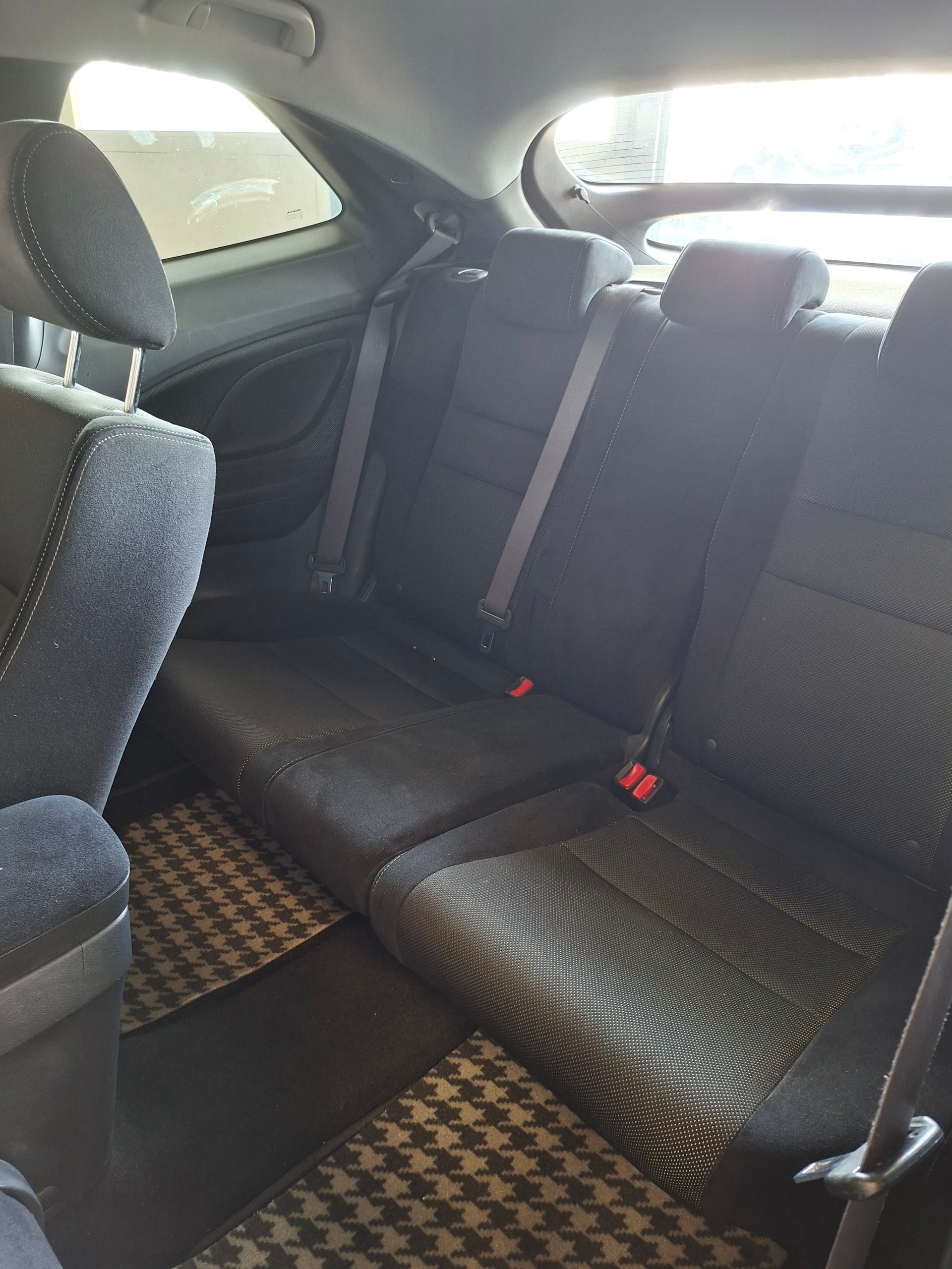 HONDA Civic 1.8i Type-S i-Shift-image-6