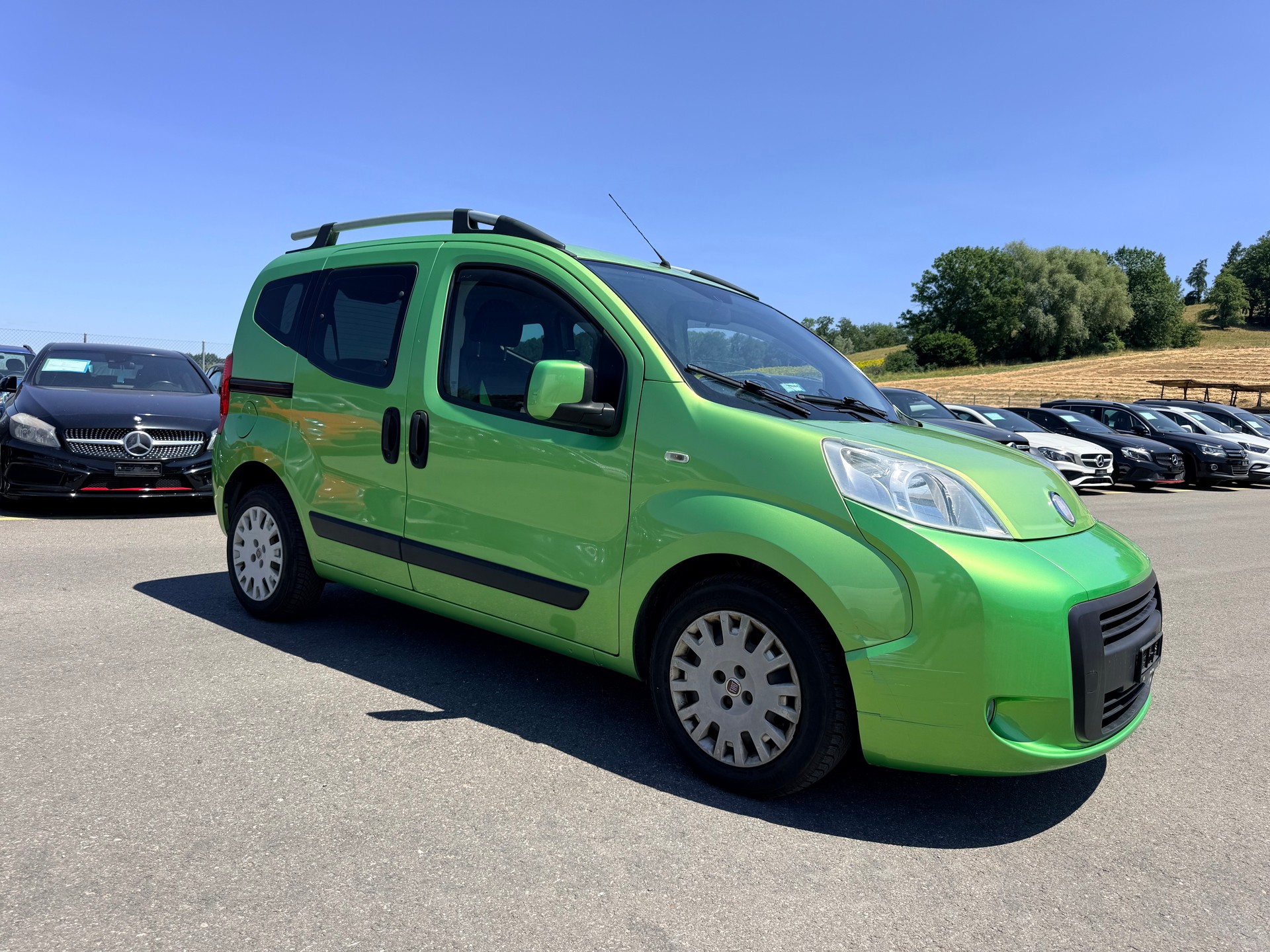 FIAT Qubo 1.3 JTD Trekking-image-2