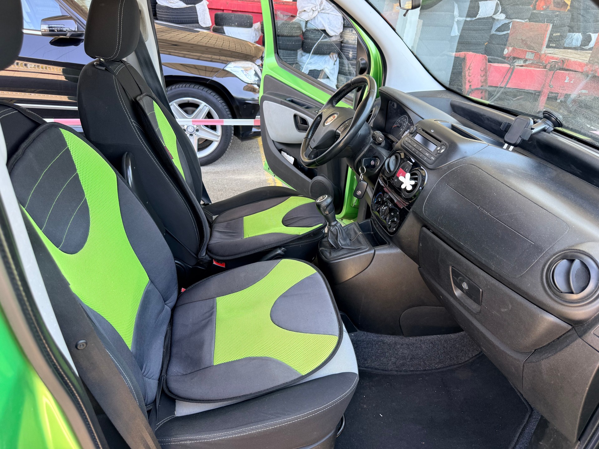 FIAT Qubo 1.3 JTD Trekking-image-10