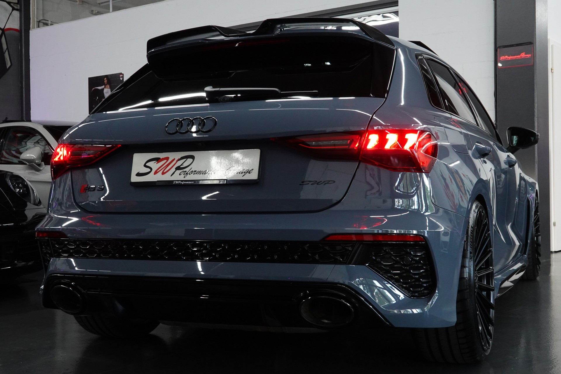 AUDI RS3 SPORTBACK 2.5 TSI QUATTRO S-TRONIC KEMORA EXCLUSIVE FULL ON TOP 20"-image-25