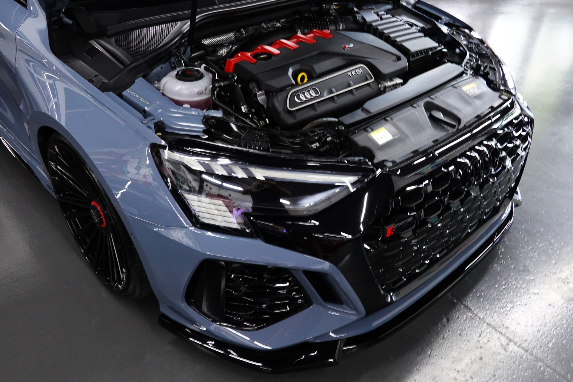 AUDI RS3 SPORTBACK 2.5 TSI QUATTRO S-TRONIC KEMORA EXCLUSIVE FULL ON TOP 20"-image-5