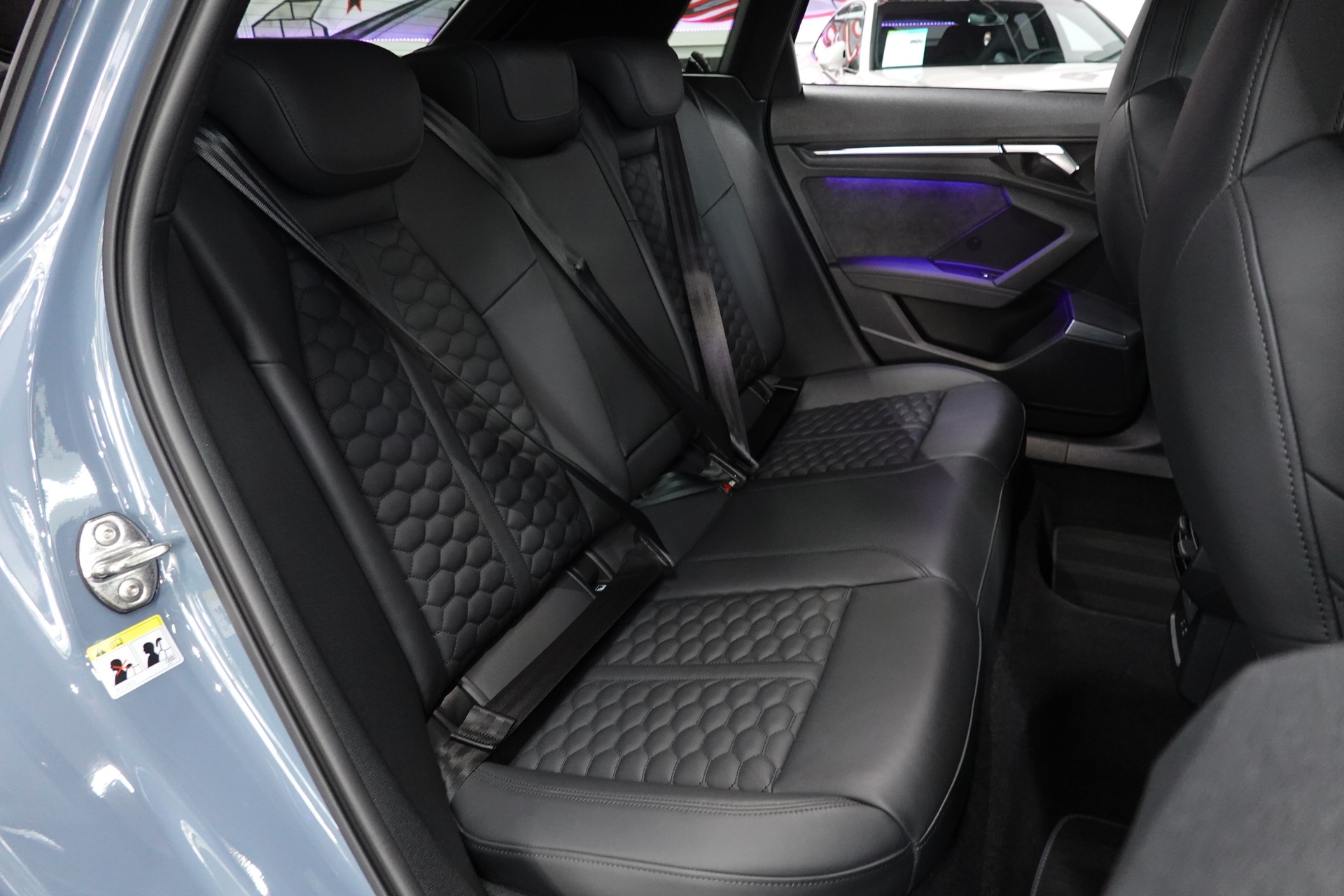 AUDI RS3 SPORTBACK 2.5 TSI QUATTRO S-TRONIC KEMORA EXCLUSIVE FULL ON TOP 20"-image-43