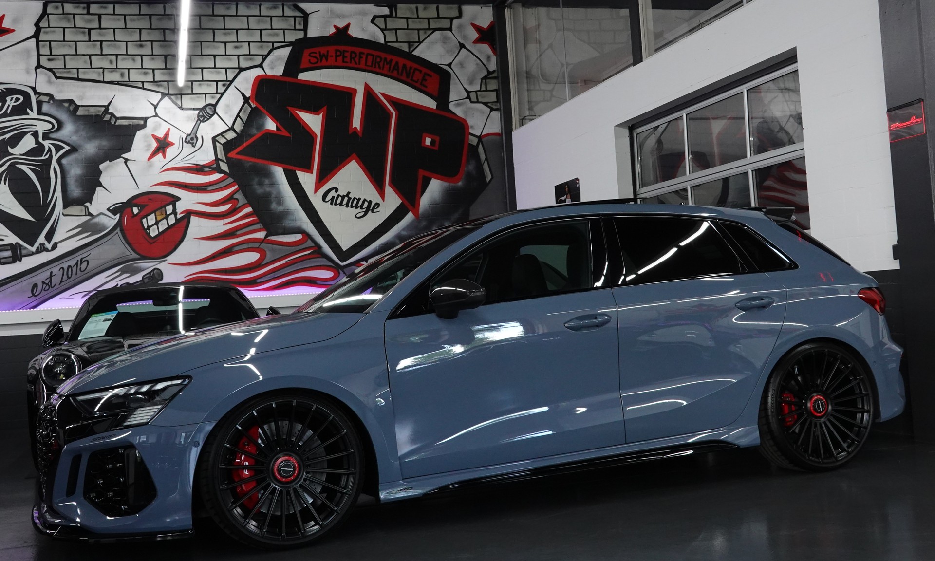 AUDI RS3 SPORTBACK 2.5 TSI QUATTRO S-TRONIC KEMORA EXCLUSIVE FULL ON TOP 20"-showroom-element-1