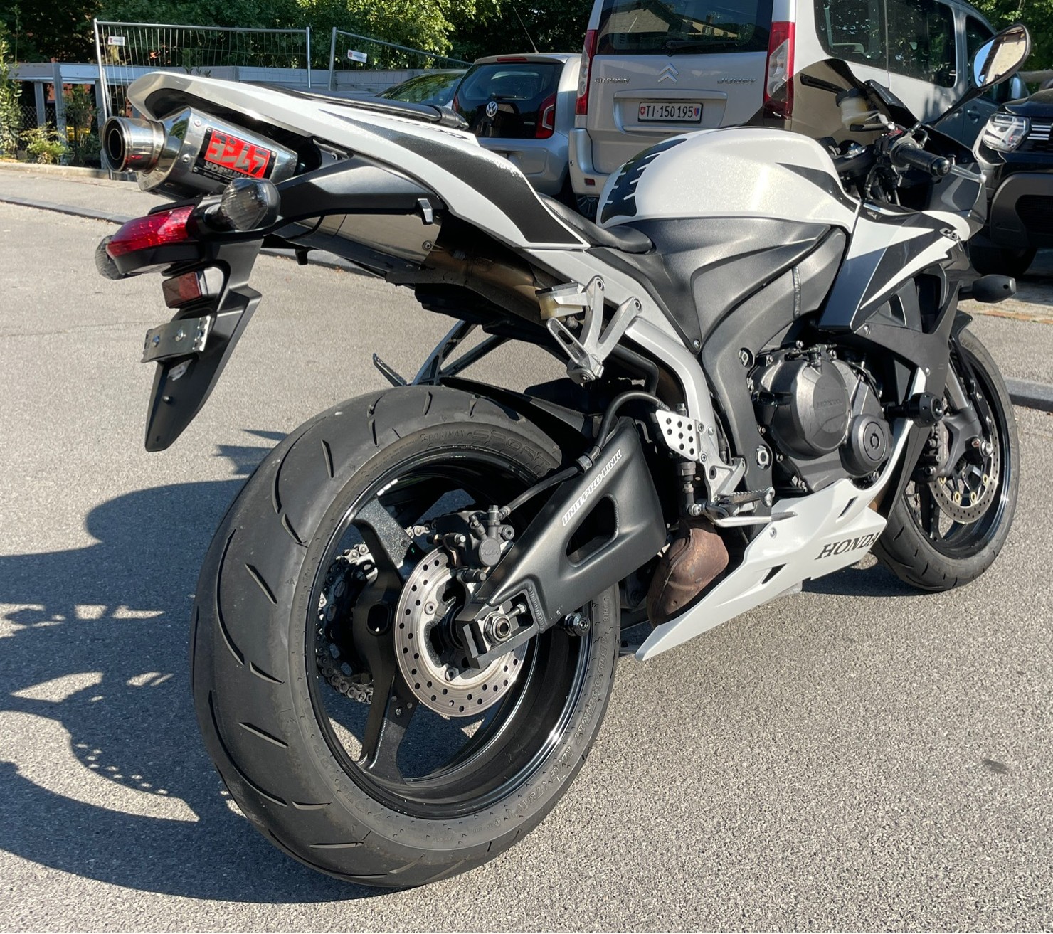 HONDA CBR 600 RR (25kW)-image-6