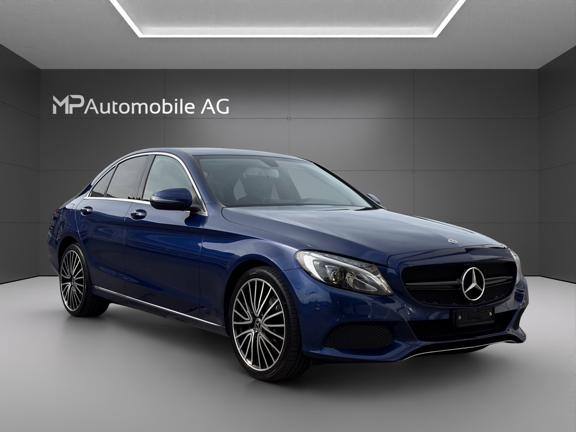 MERCEDES-BENZ C 180 Avantgarde 9G-Tronic-showroom-element-1