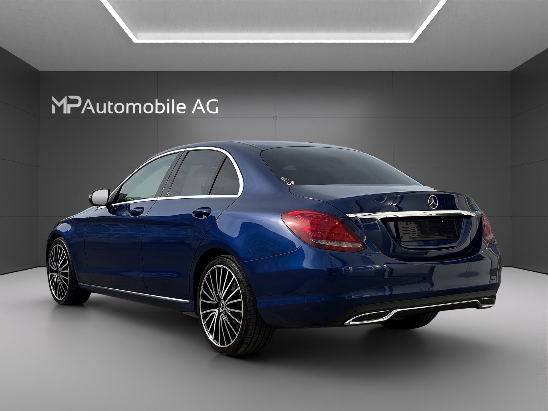 MERCEDES-BENZ C 180 Avantgarde 9G-Tronic-image-4