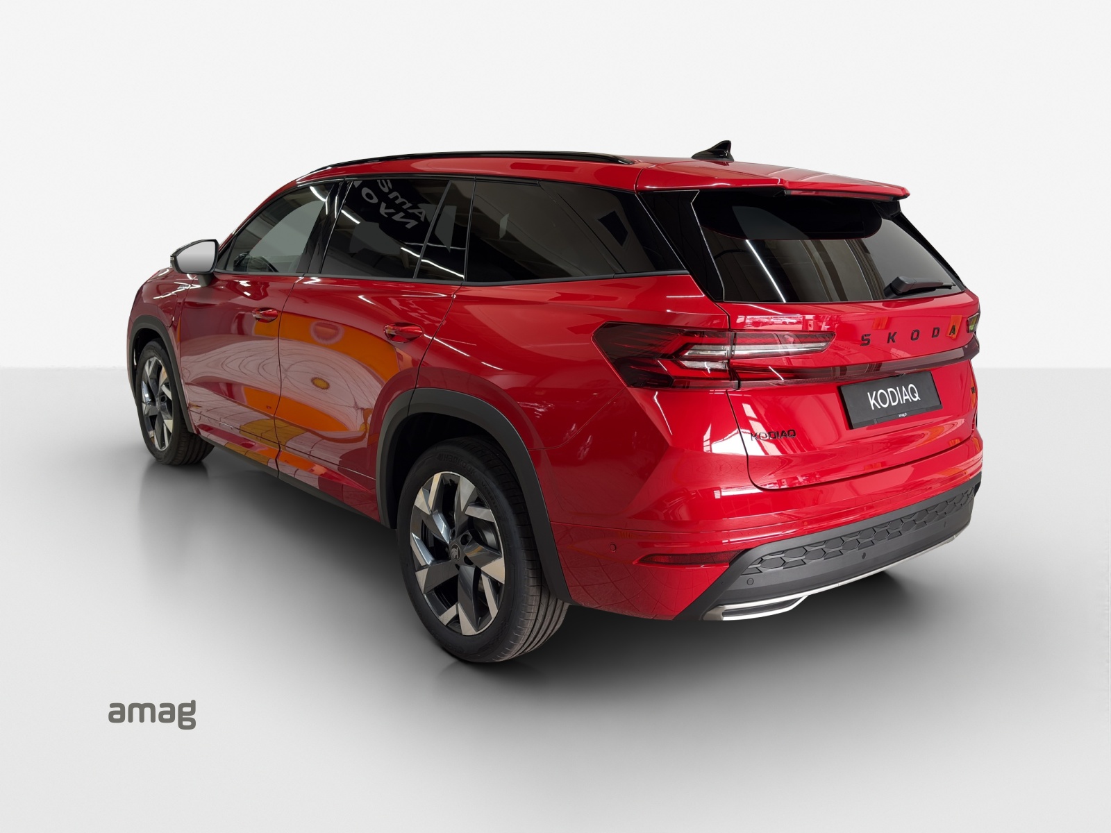 SKODA Kodiaq 1.5 TSI PHEV Sportline-showroom-element-2