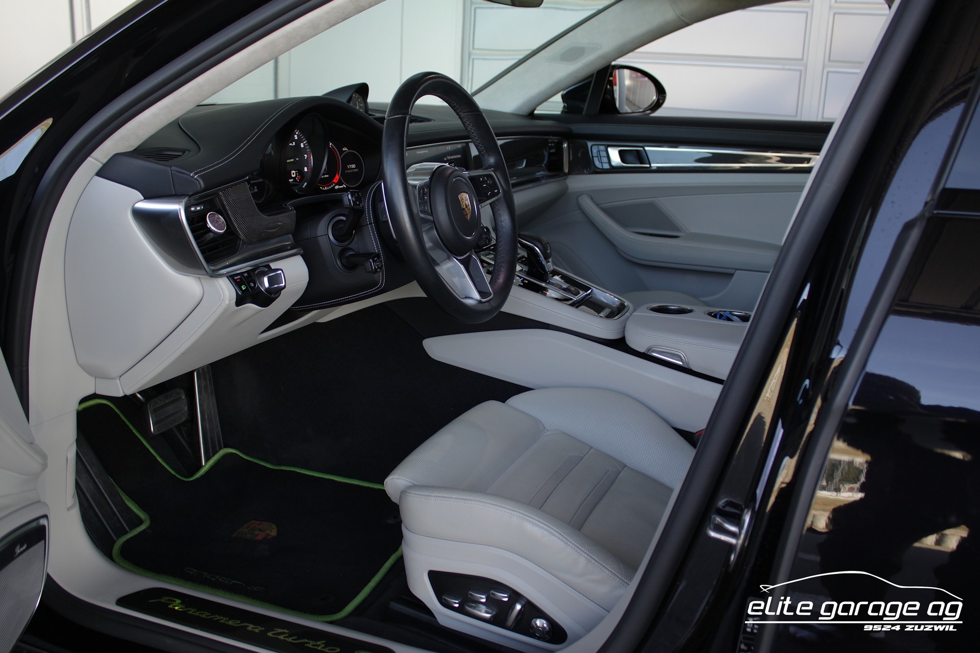 PORSCHE Panamera Turbo S E-Hybrid Sport Turismo PDK-image-13