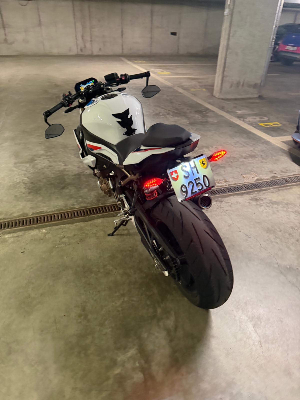 BMW S 1000 R-image-4