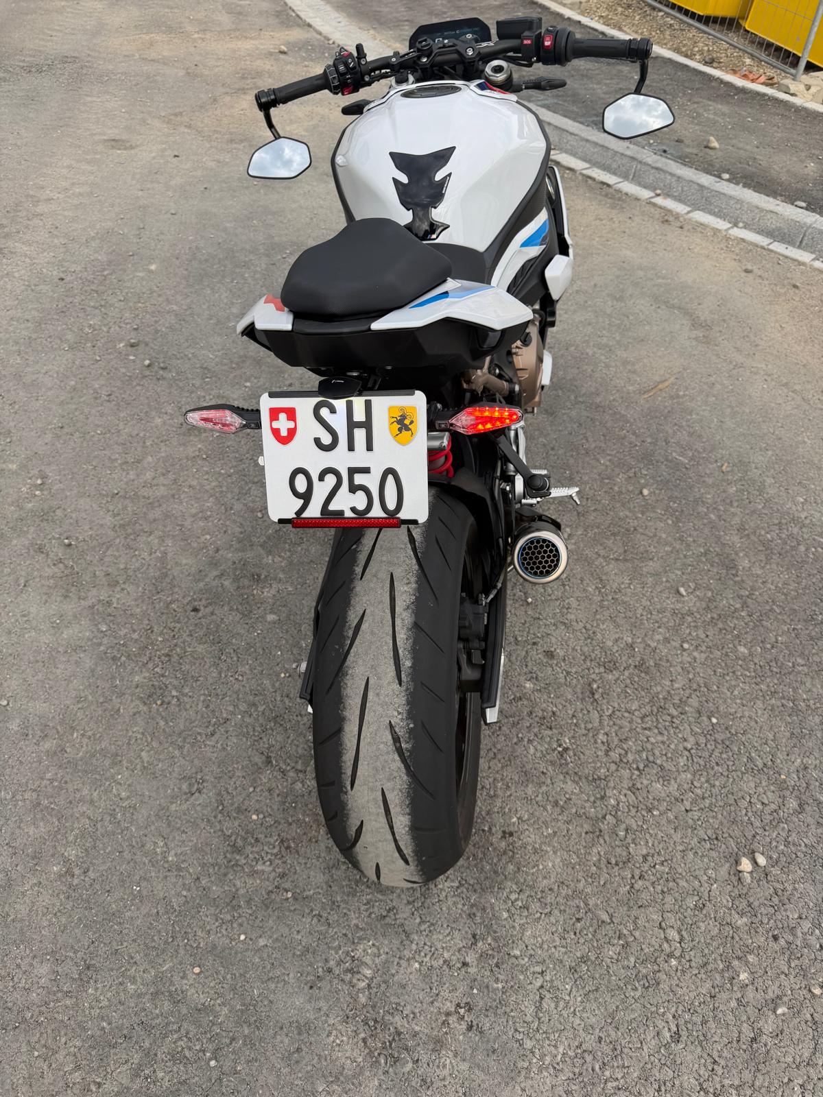 BMW S 1000 R-image-8