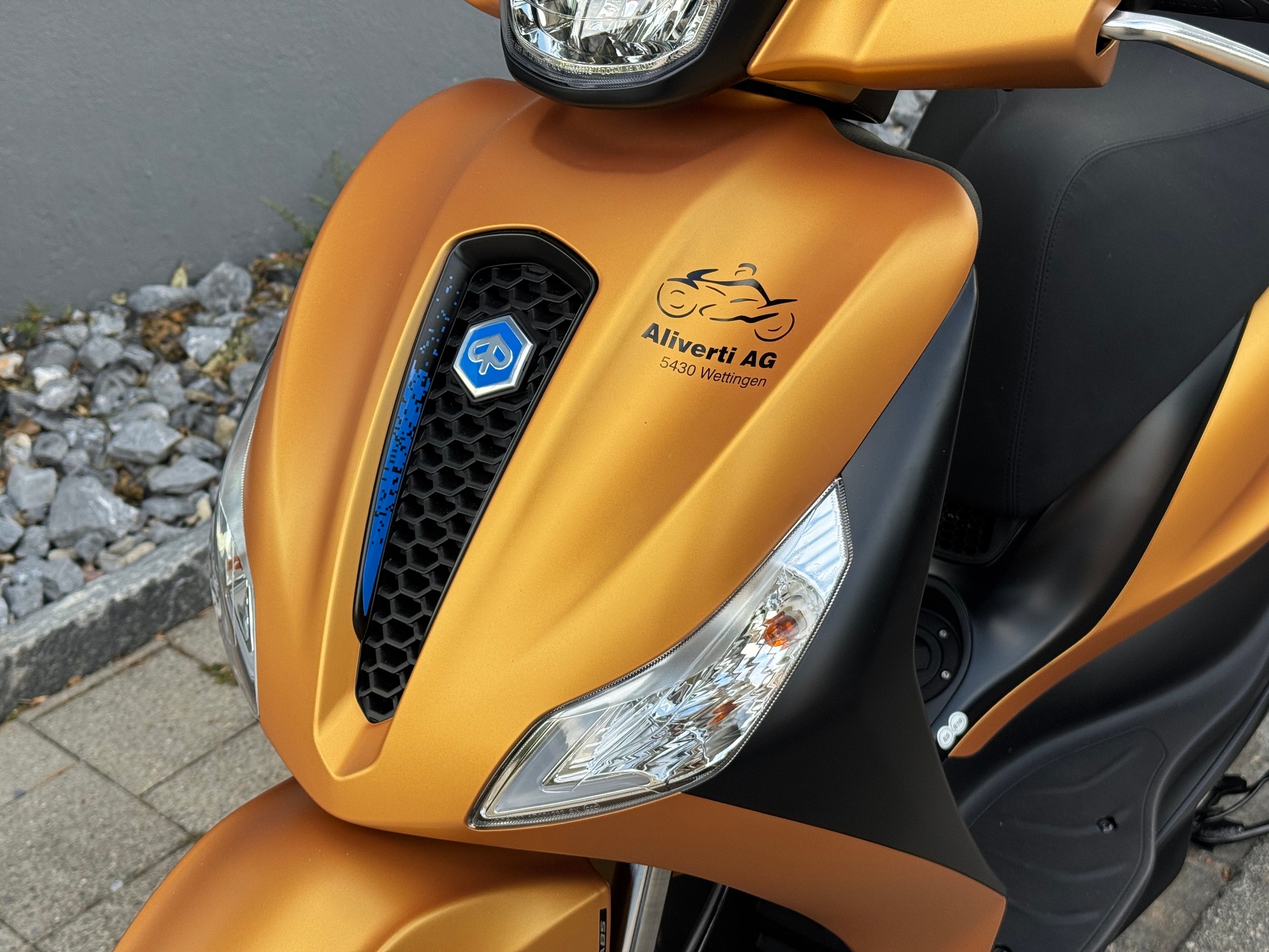 PIAGGIO Medley 125 Sport E5+-showroom-element-2