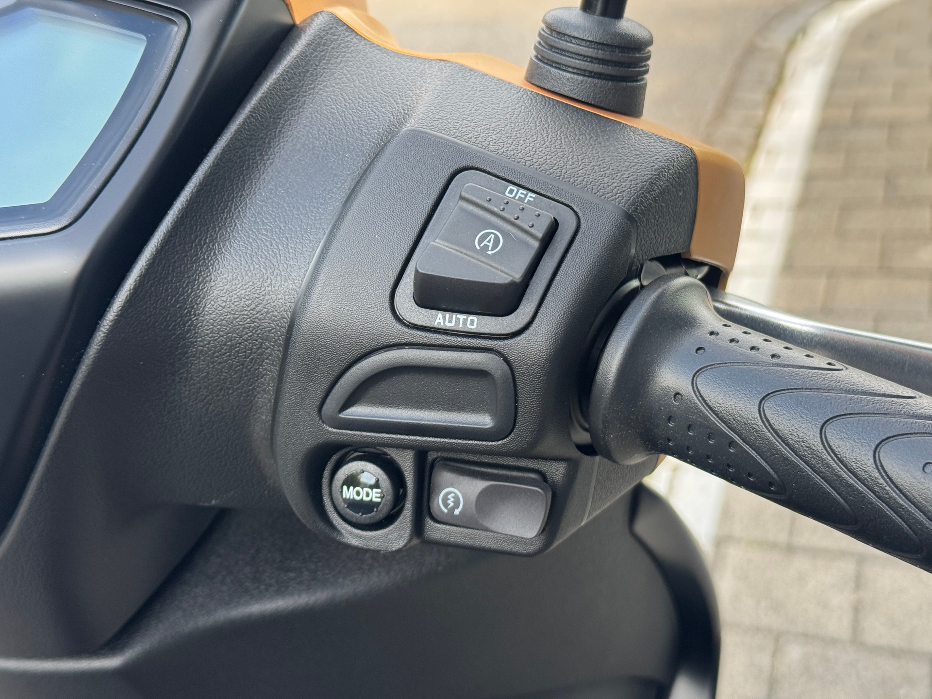 PIAGGIO Medley 125 Sport E5+-image-7