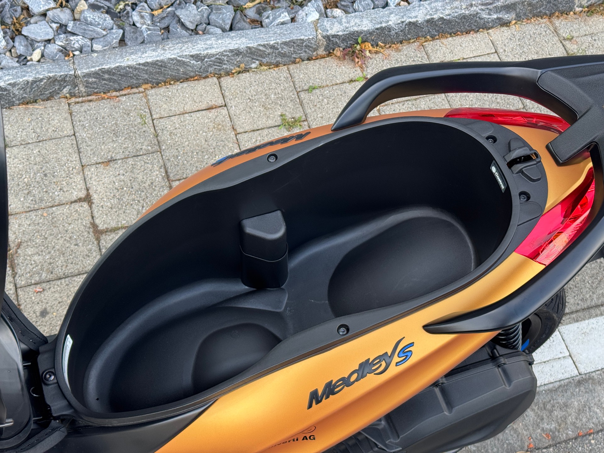 PIAGGIO Medley 125 Sport E5+-image-10