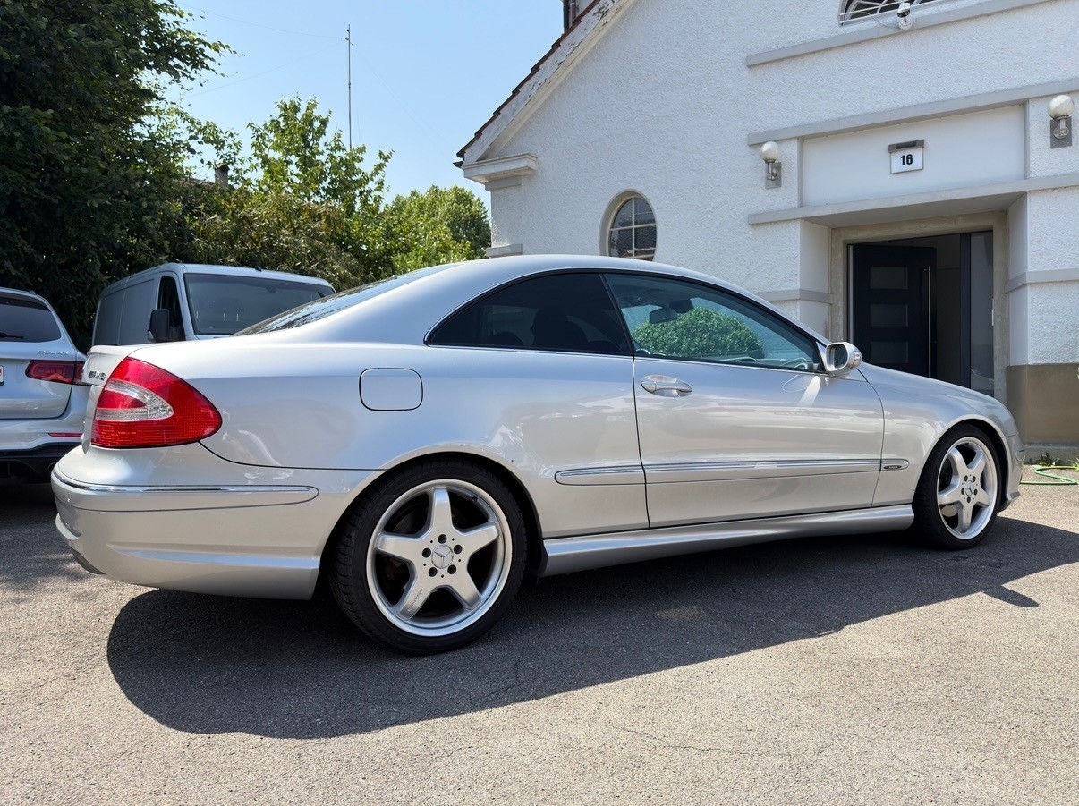 MERCEDES-BENZ CLK 320 V6 Avantgarde AMG Line-image-1