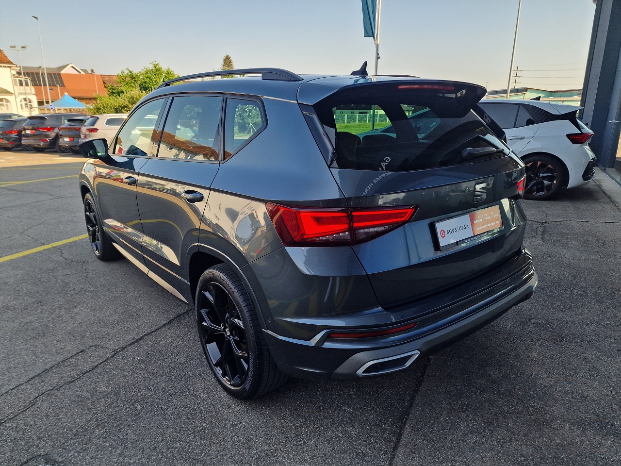 SEAT Ateca 2.0 TSI FR 4Drive DSG-showroom-element-3