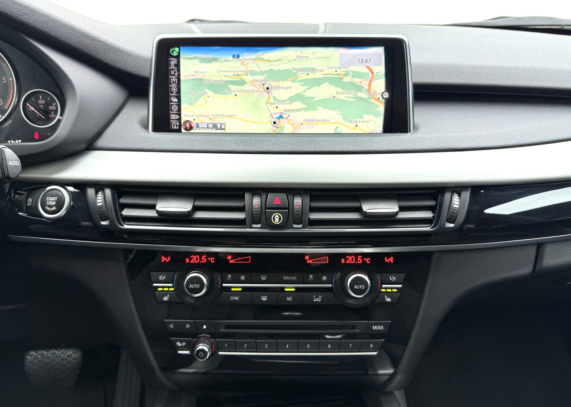 BMW X5 xDrive 30d Steptronic-image-9
