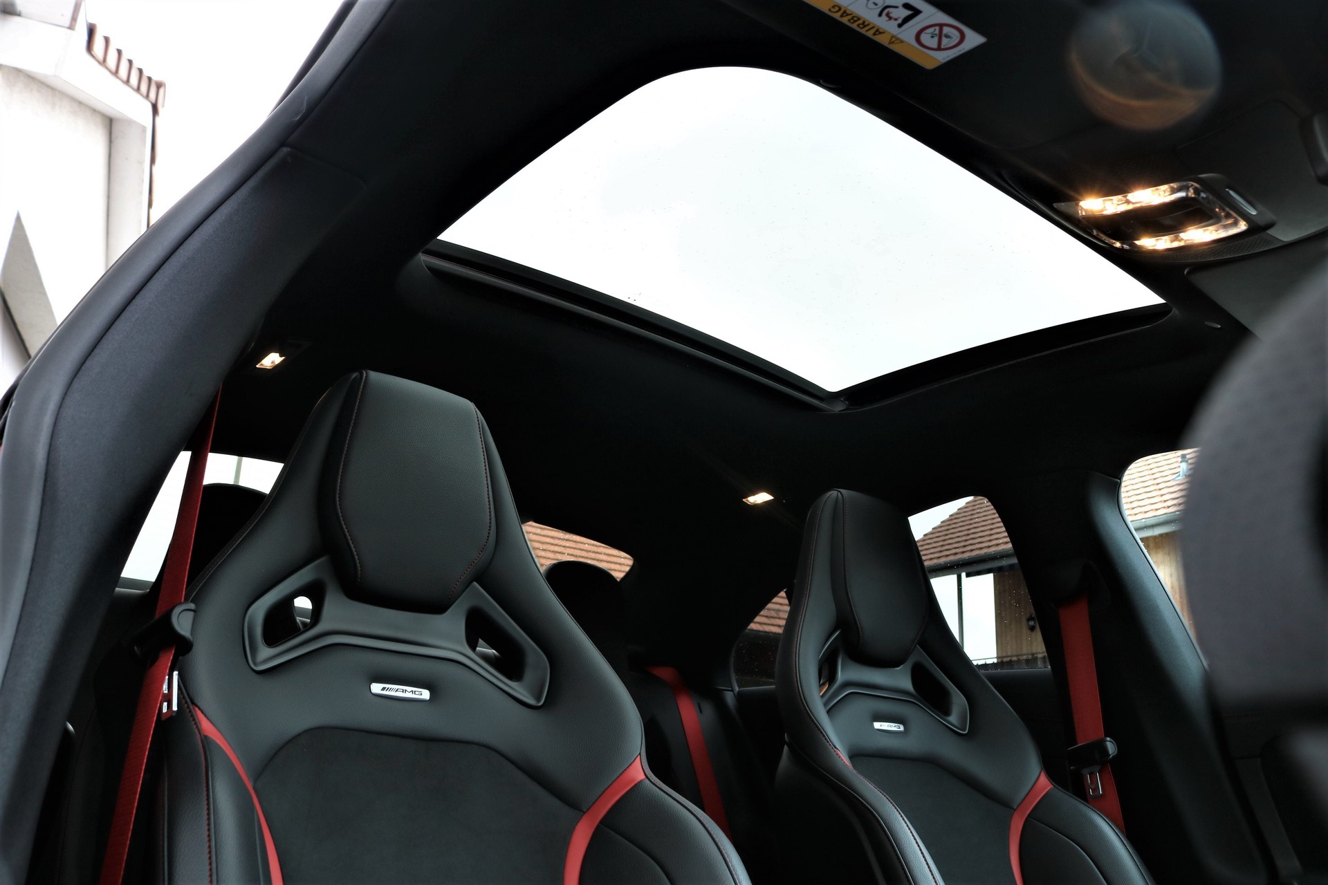 MERCEDES-BENZ CLA 35 AMG 4Matic 7G-DCT (CH)-image-16