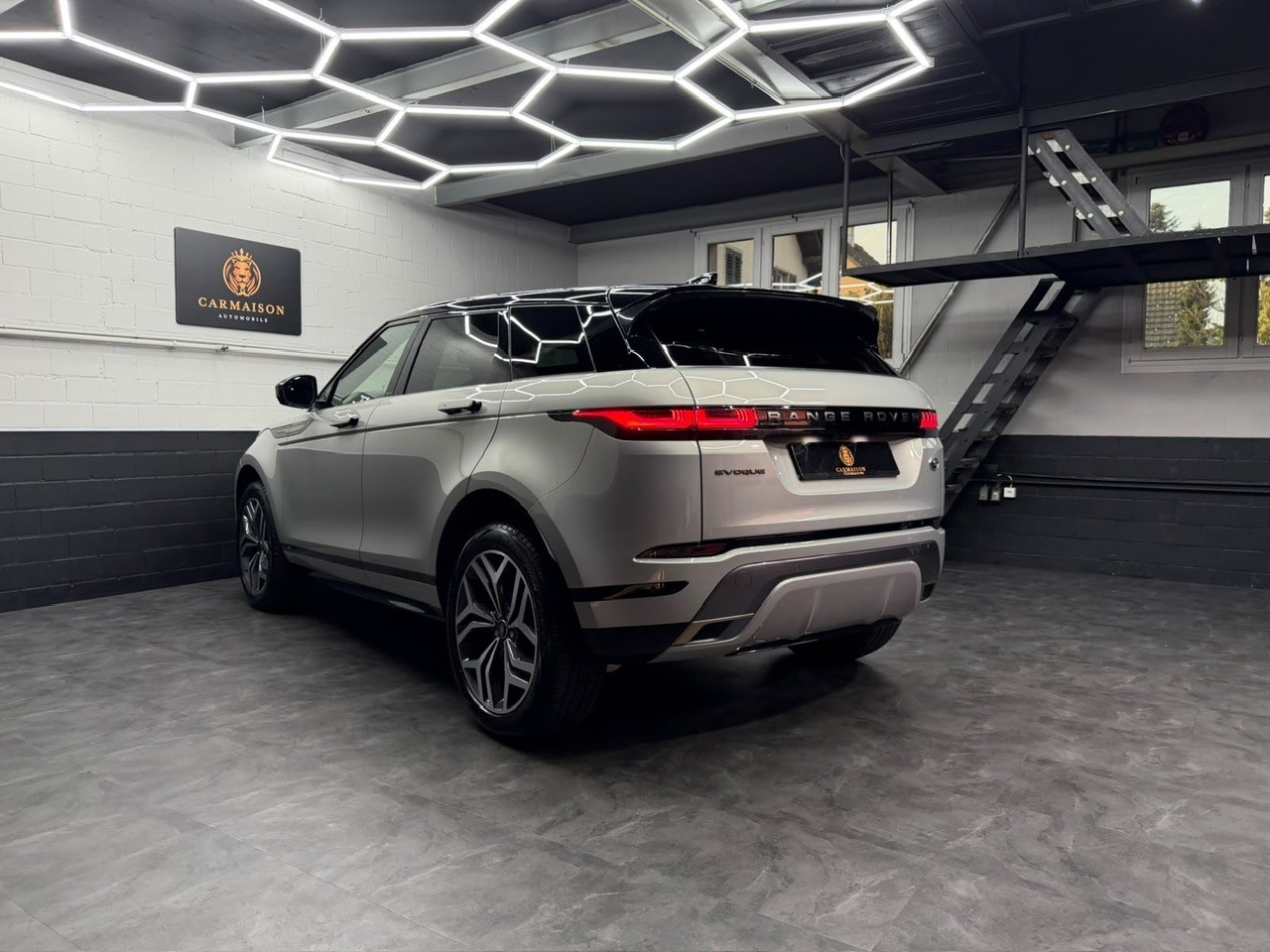 LAND ROVER Range Rover Evoque R-Dynamic P 250 HSE AT9 | CH-Auto | 1. Hand | Facelift-image-6